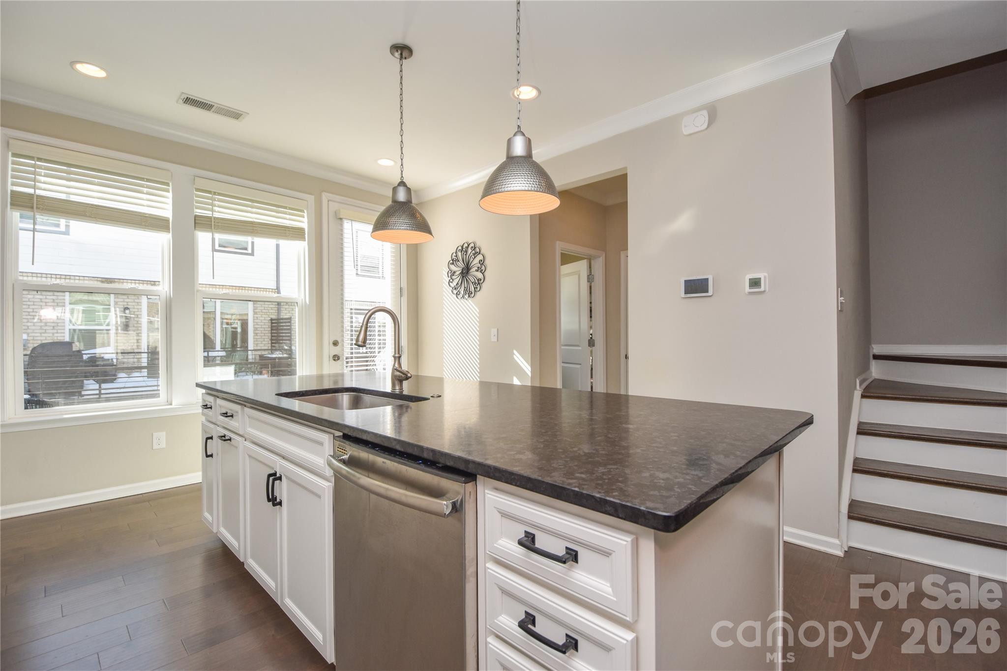 612 Tudor Park Way — Charlotte