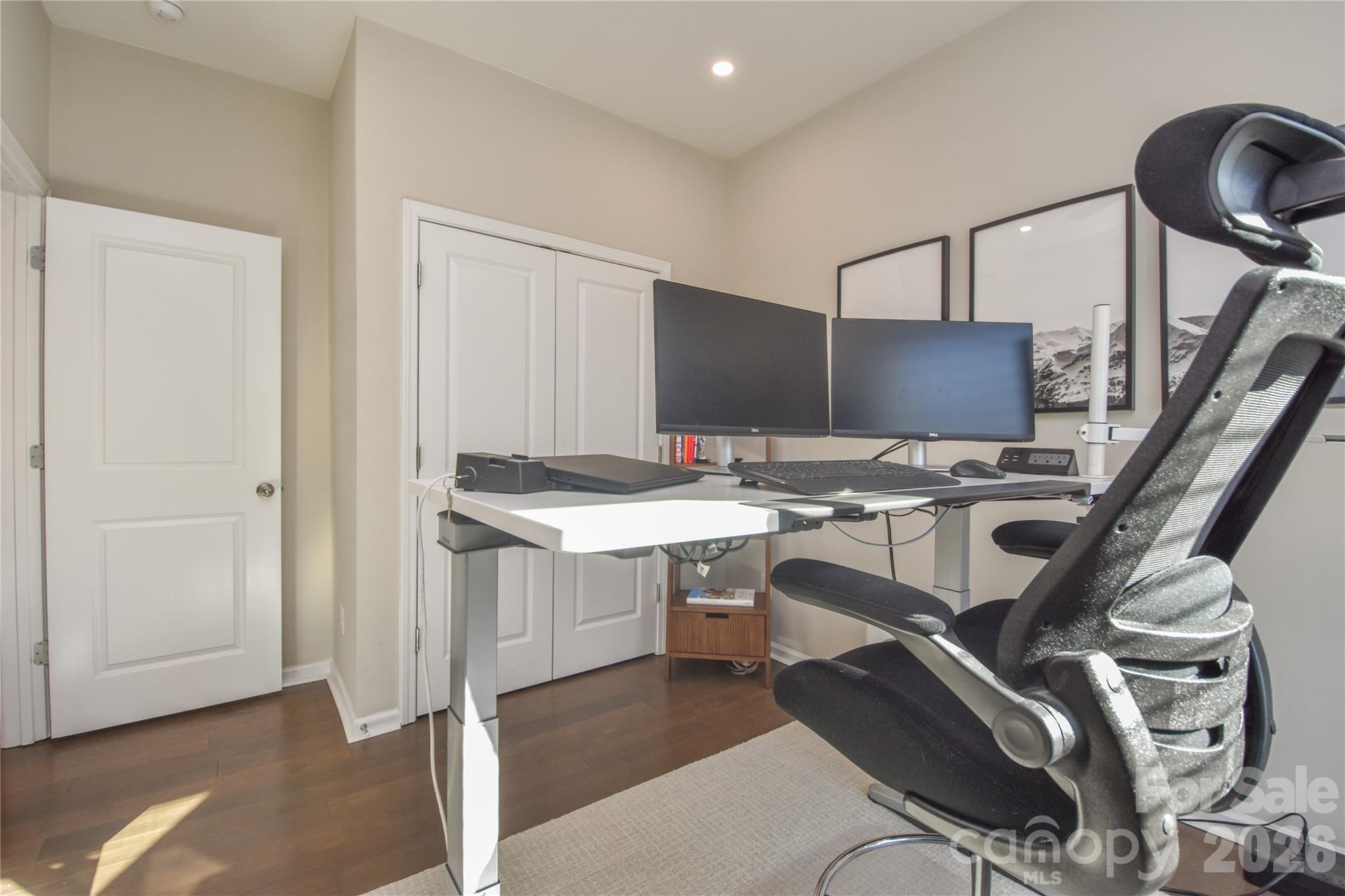612 Tudor Park Way — Charlotte