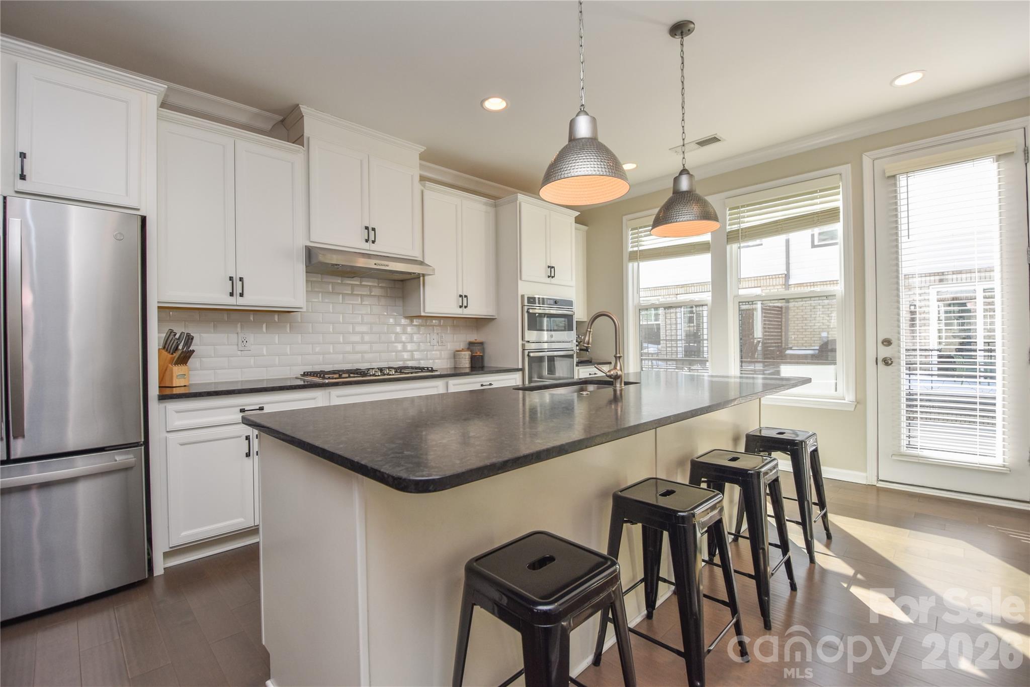 612 Tudor Park Way — Charlotte