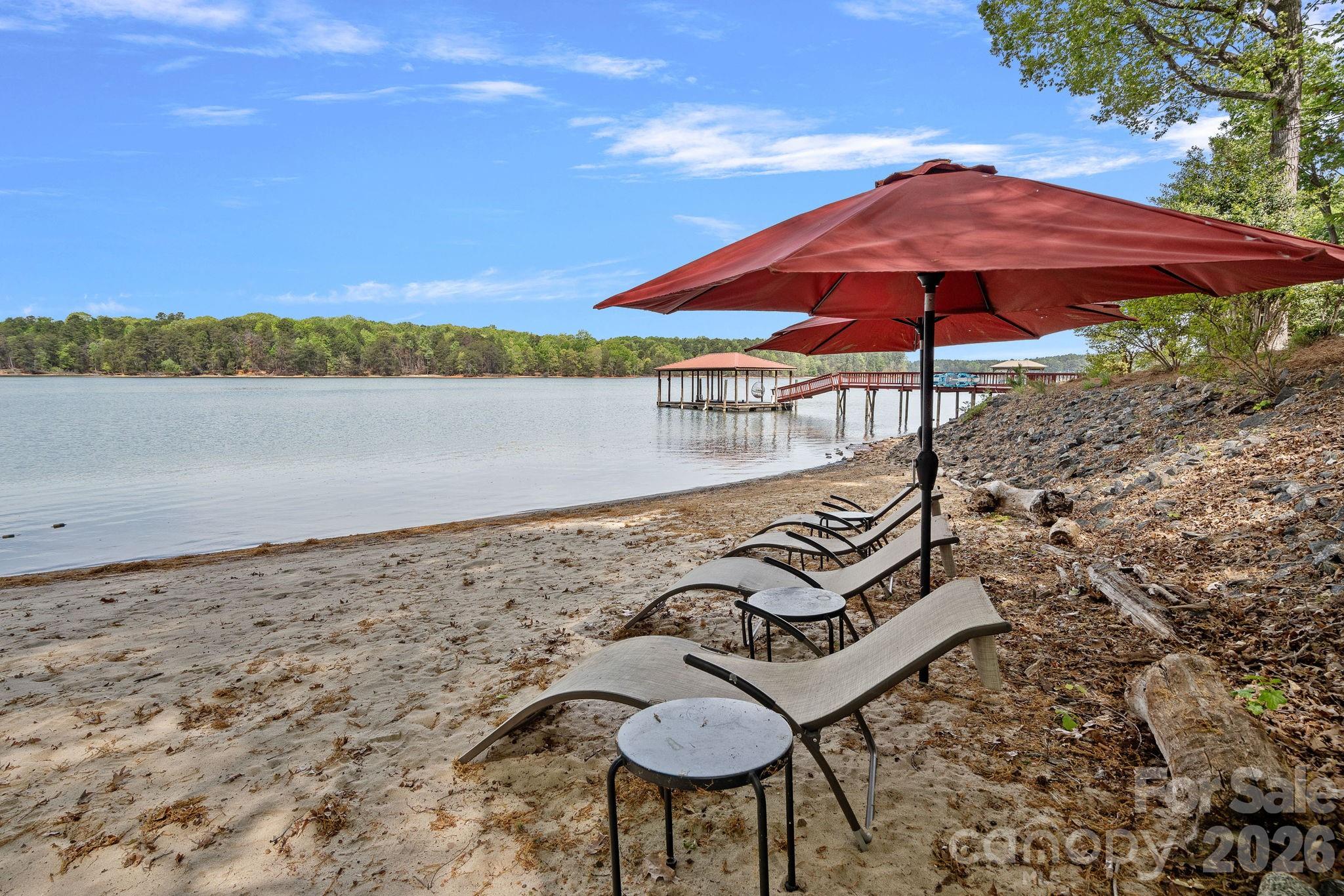 139 Hawks Point Drive — Troutman