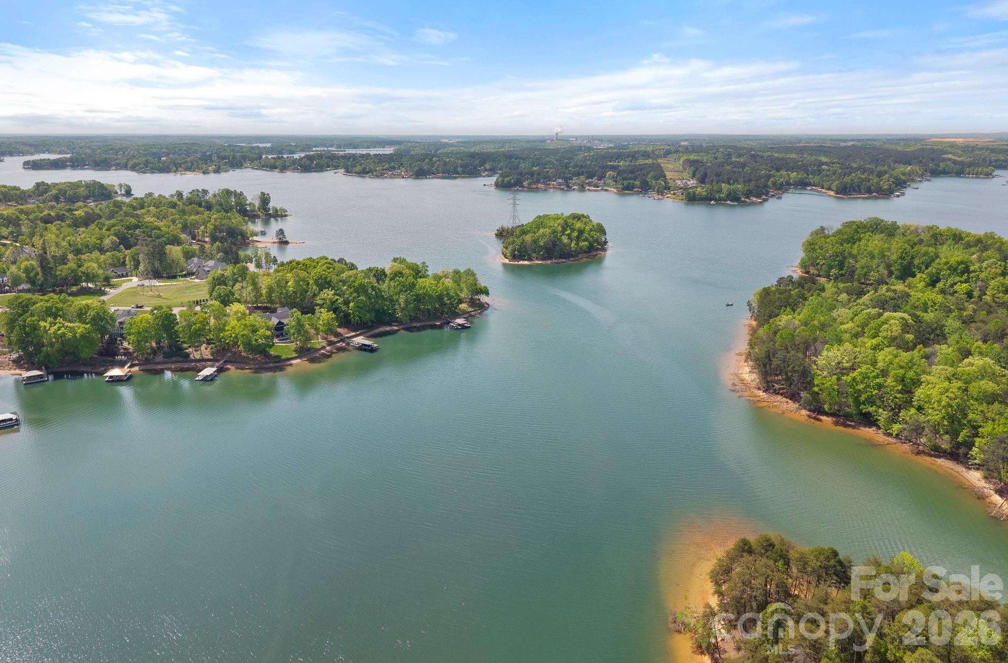 139 Hawks Point Drive — Troutman