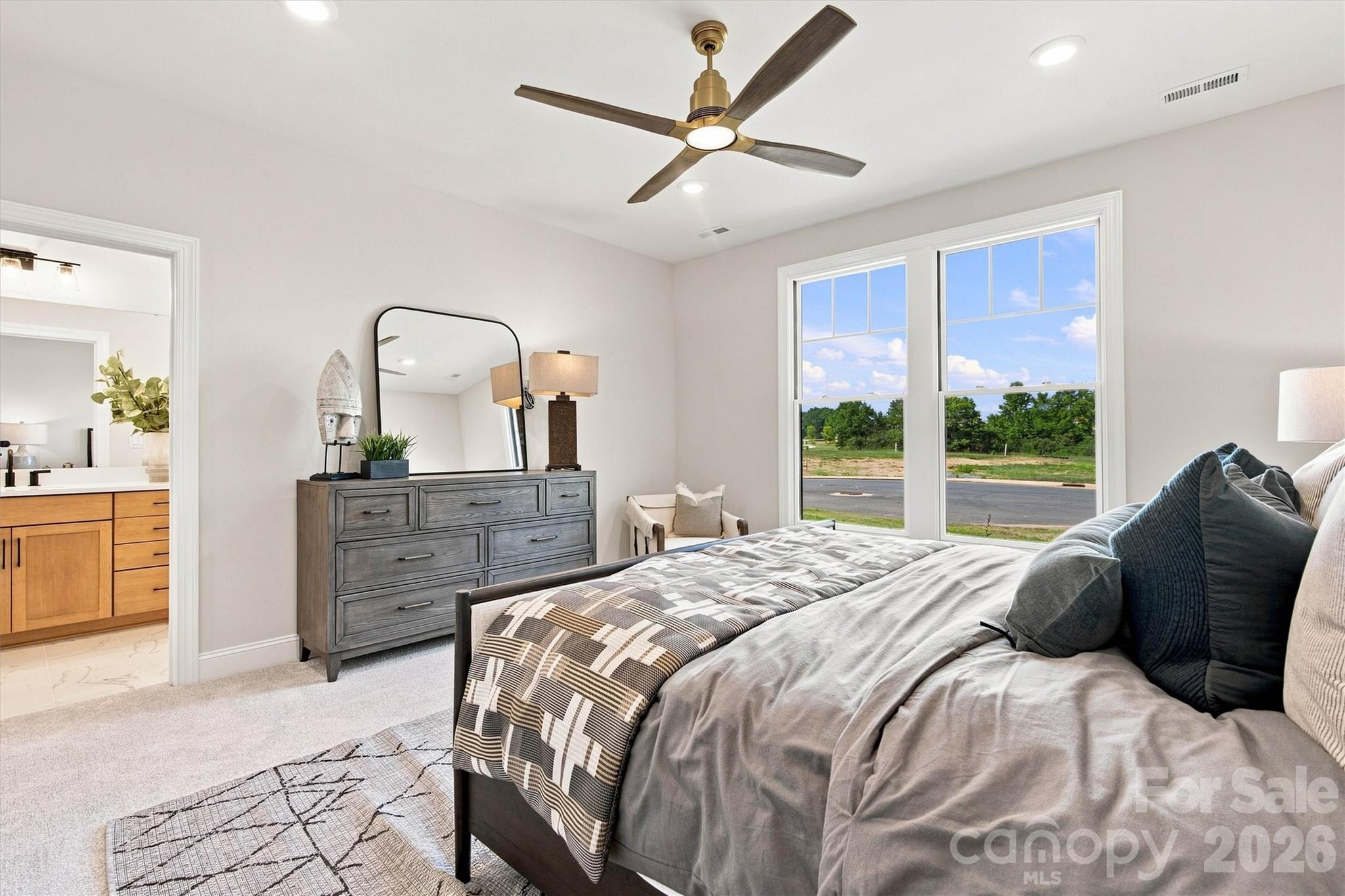 3015 Five Creek Road — Charlotte