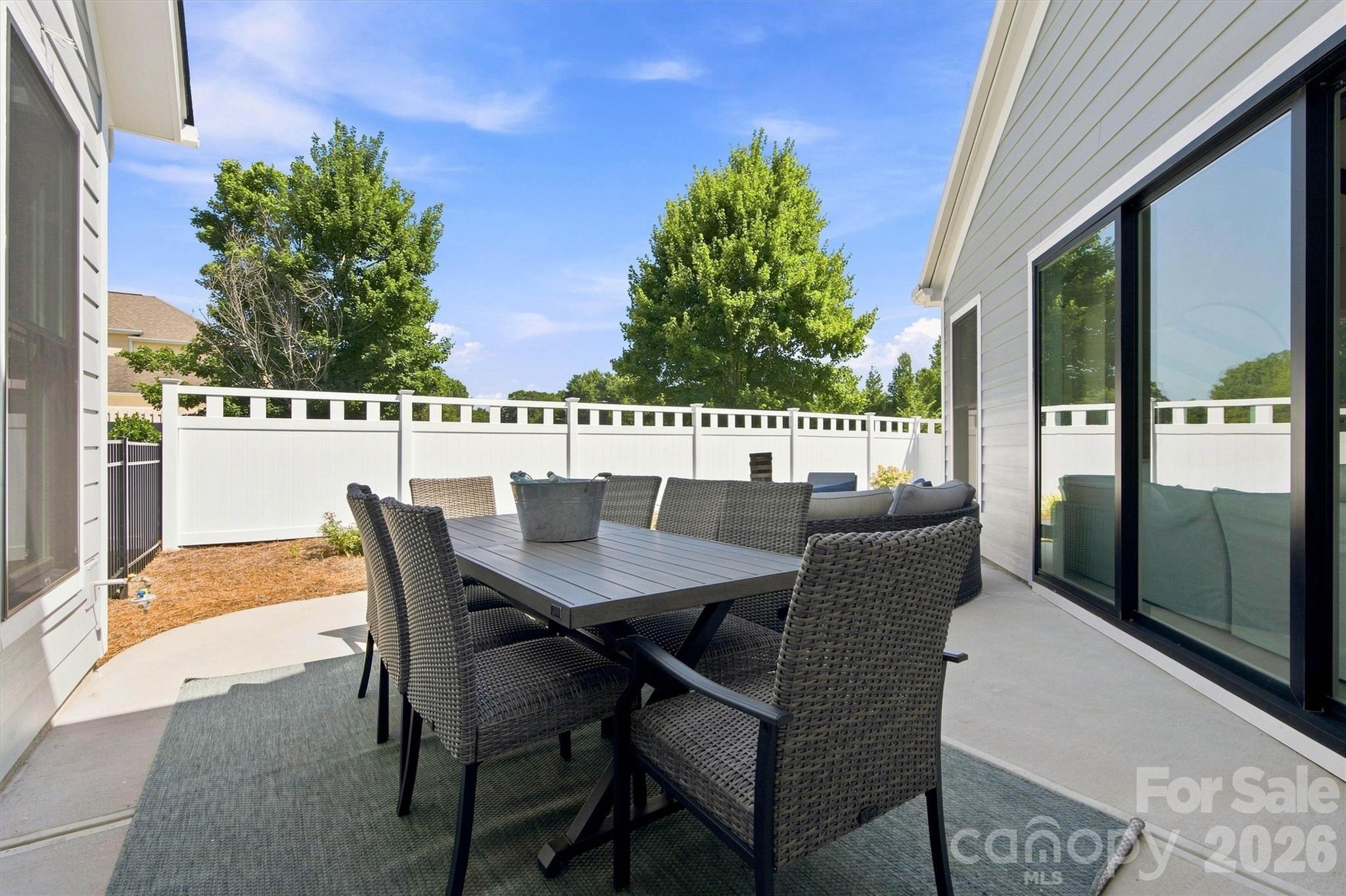 3015 Five Creek Road — Charlotte