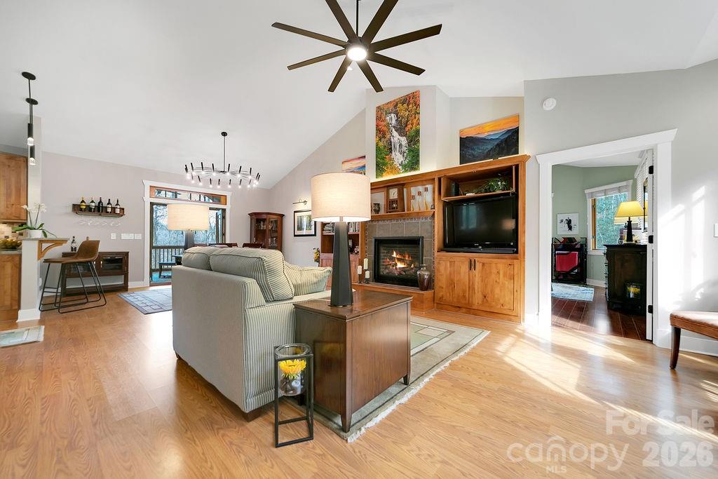 141 Bruce Circle — Pisgah Forest
