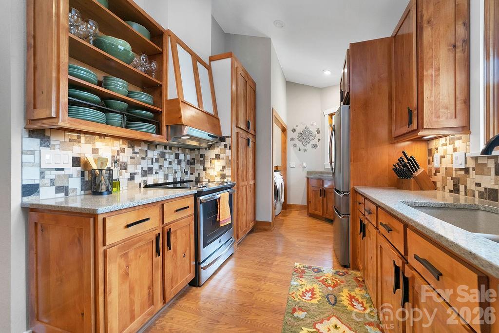 141 Bruce Circle — Pisgah Forest