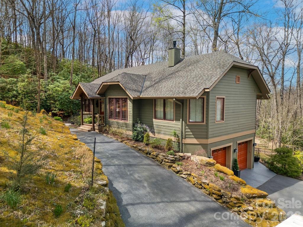 141 Bruce Circle — Pisgah Forest