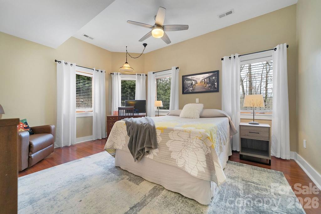 141 Bruce Circle — Pisgah Forest