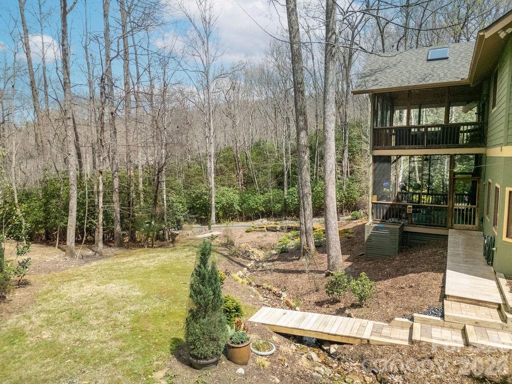 141 Bruce Circle — Pisgah Forest