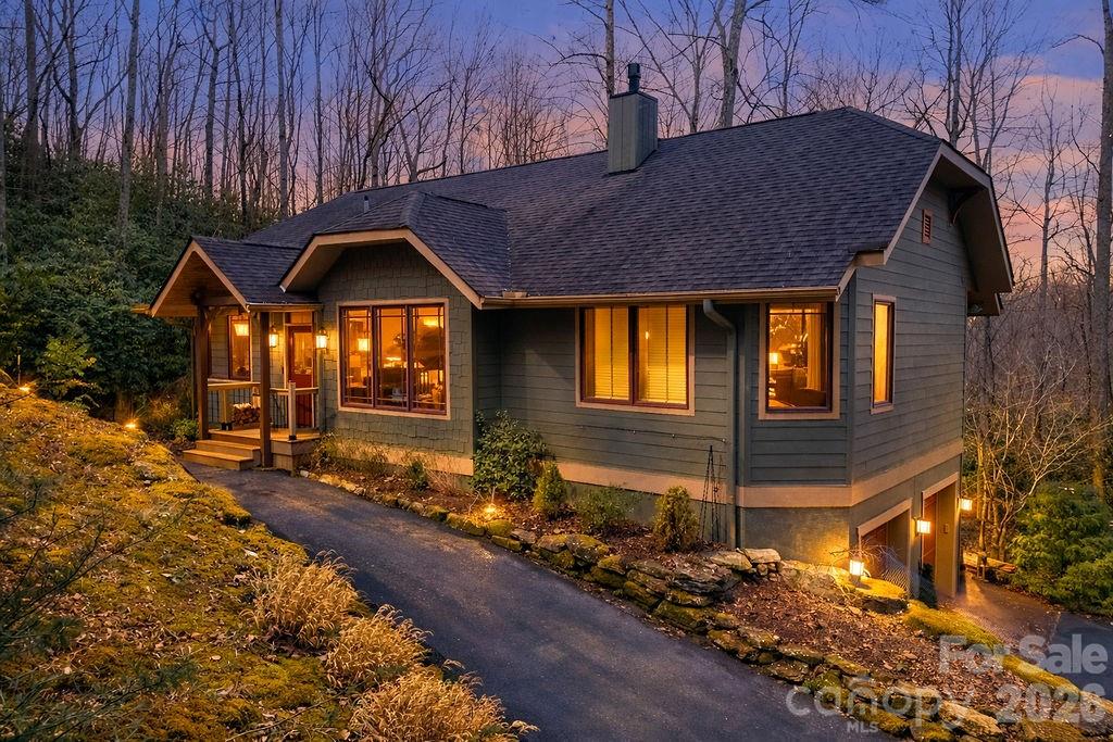 141 Bruce Circle — Pisgah Forest