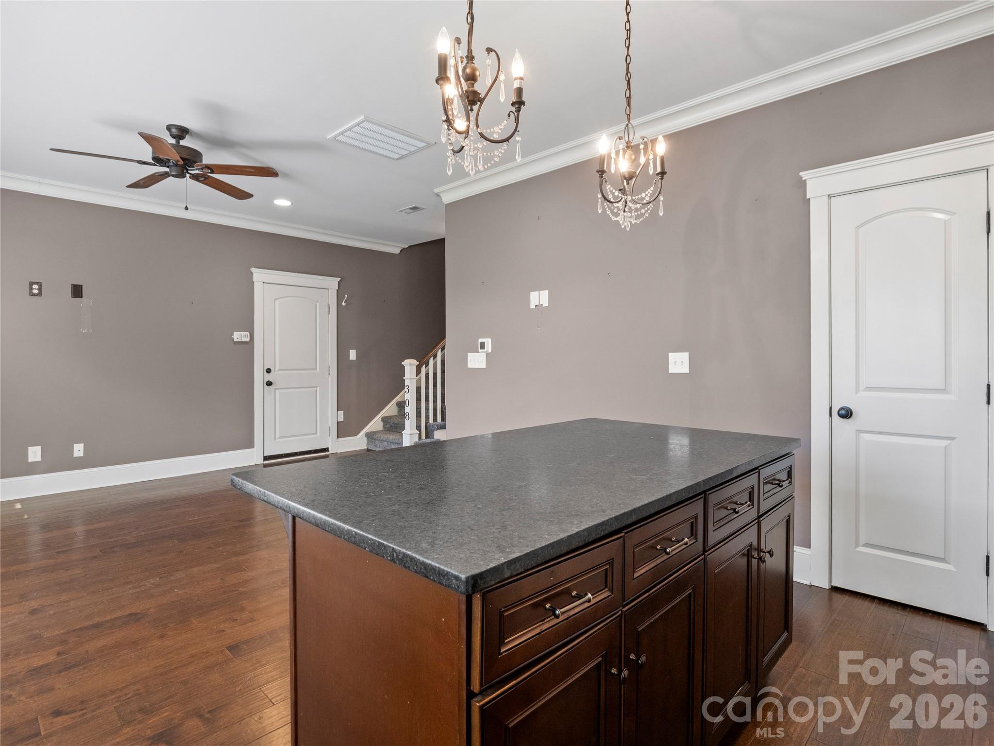 308 Rosemont Row — Belmont