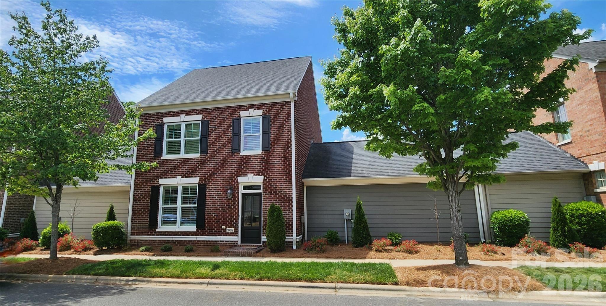308 Rosemont Row — Belmont