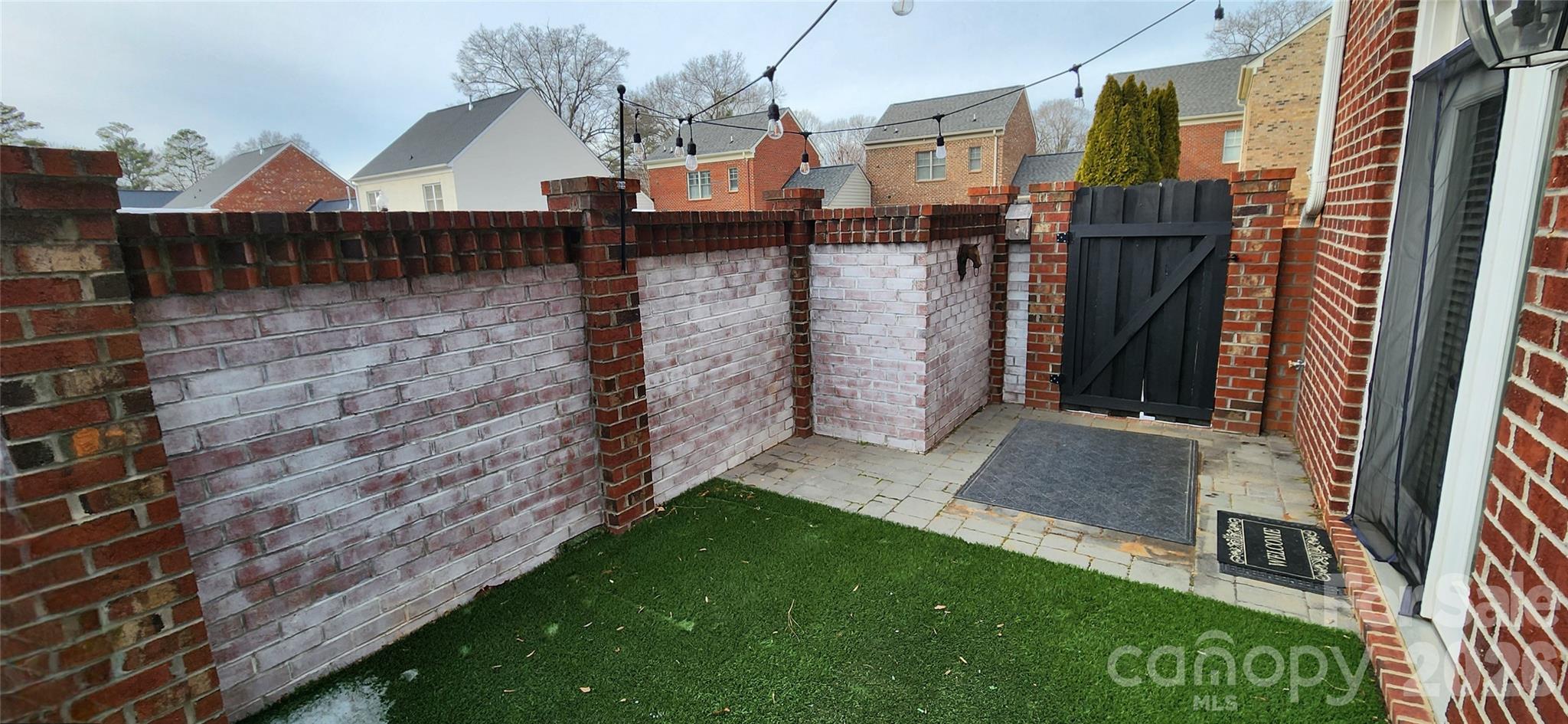 308 Rosemont Row — Belmont