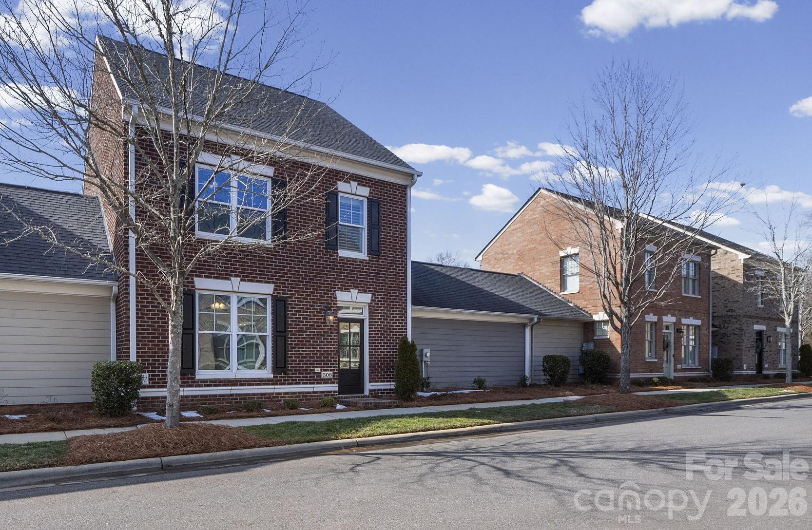 308 Rosemont Row — Belmont