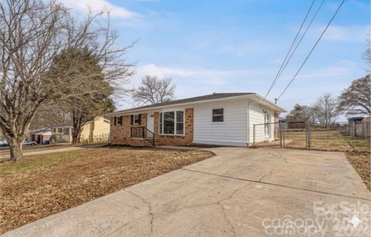 2621 Sherry Lane — Gastonia