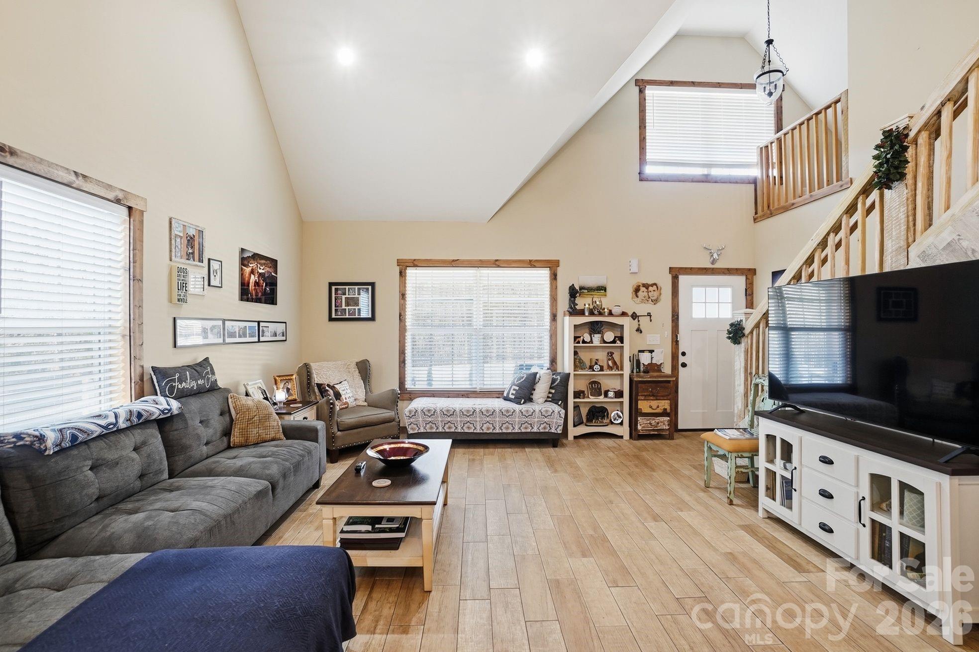 4592 Reid Road — Edgemoor