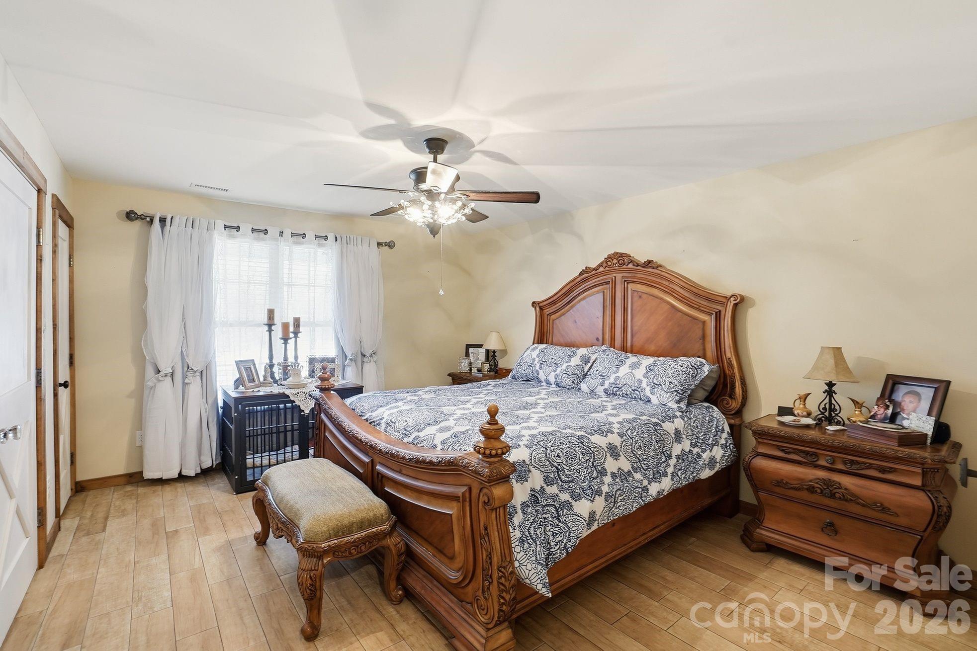 4592 Reid Road — Edgemoor