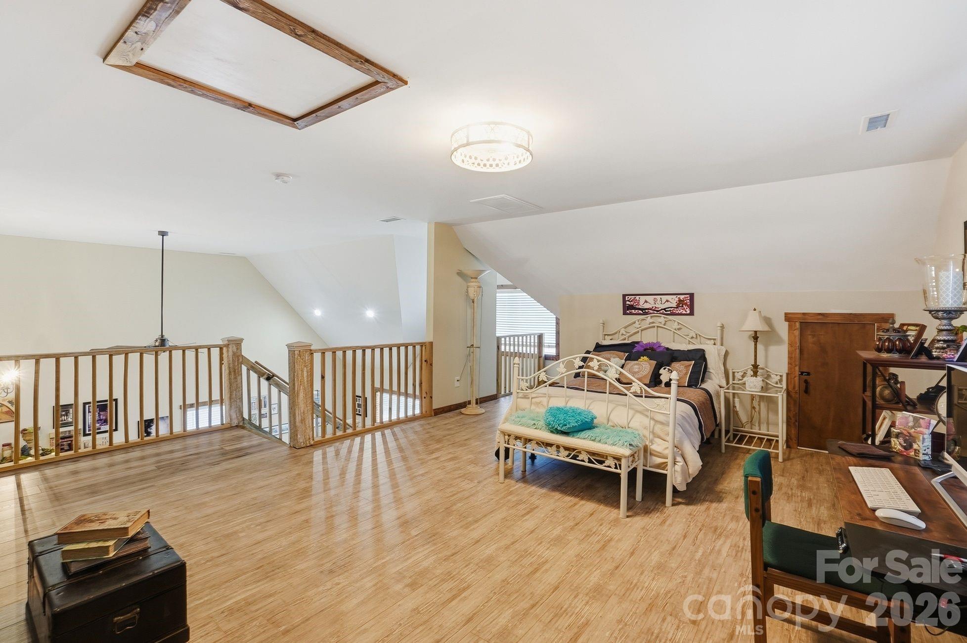 4592 Reid Road — Edgemoor