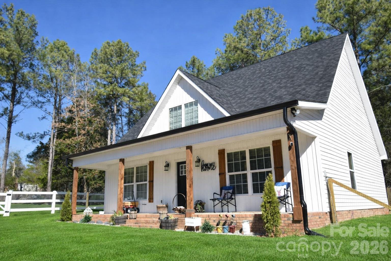 4592 Reid Road — Edgemoor