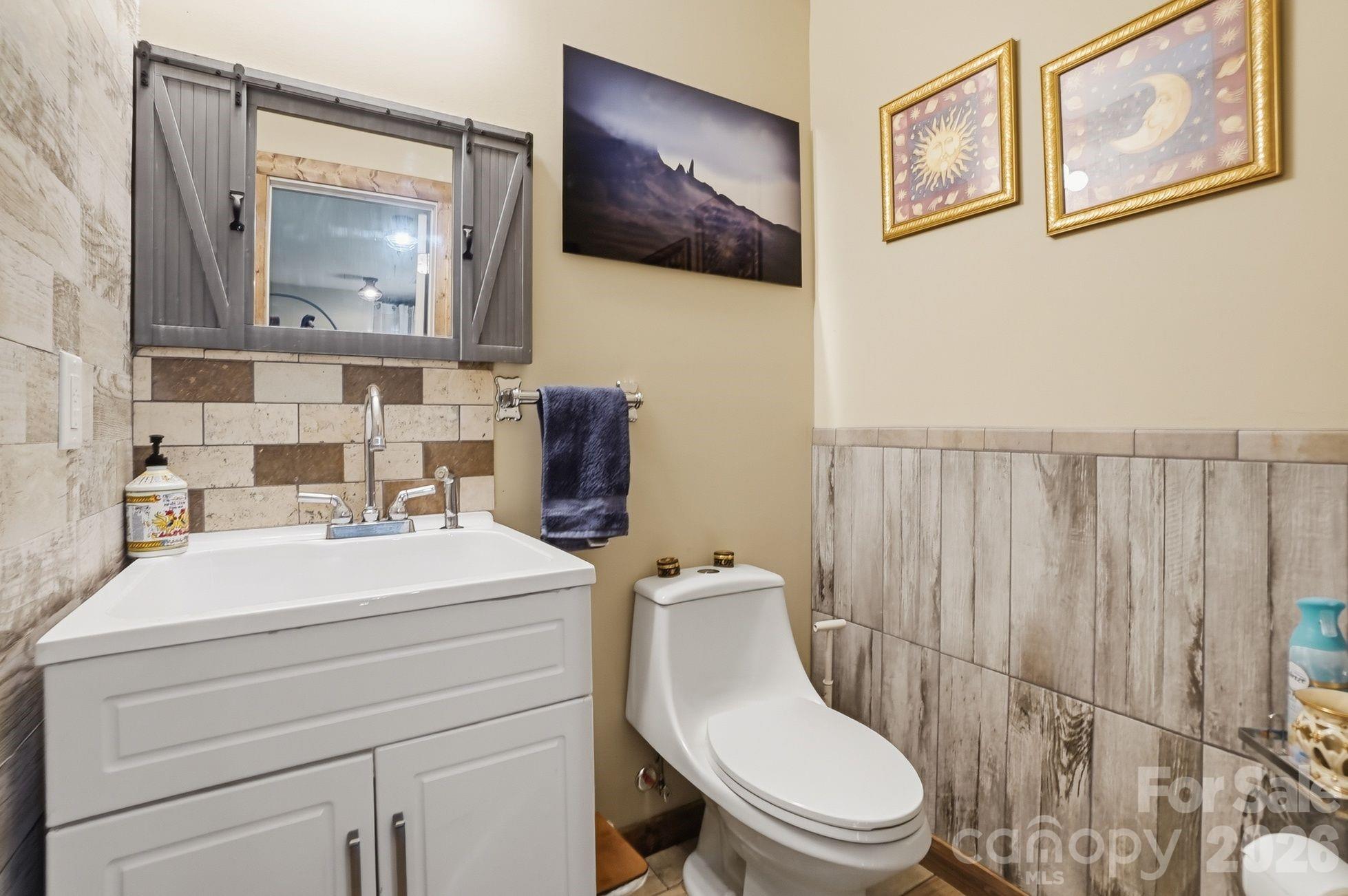 4592 Reid Road — Edgemoor