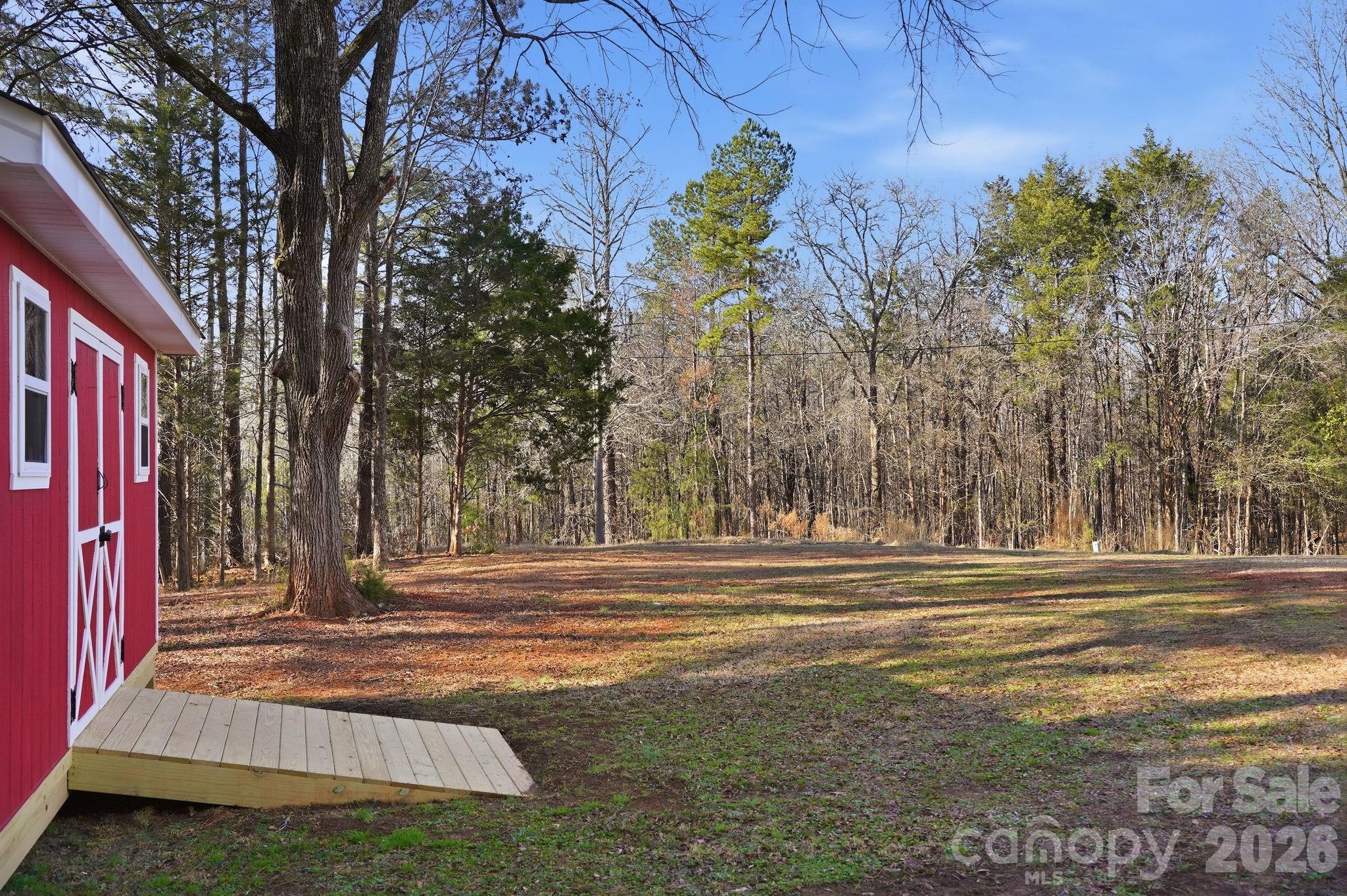 4592 Reid Road — Edgemoor