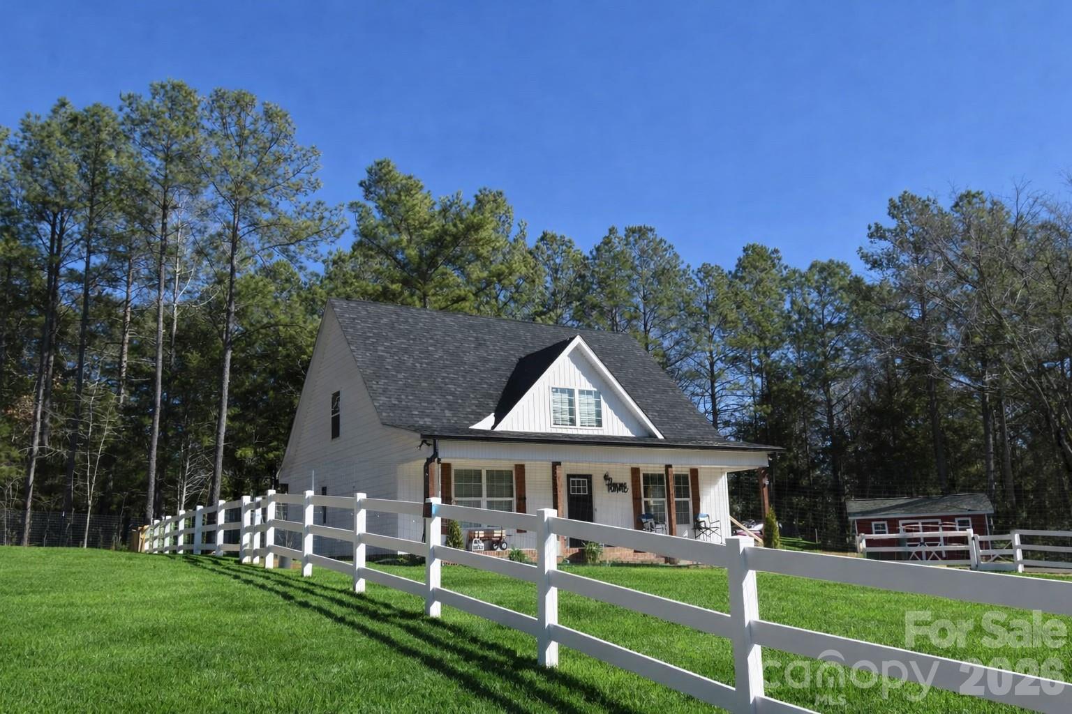 4592 Reid Road — Edgemoor