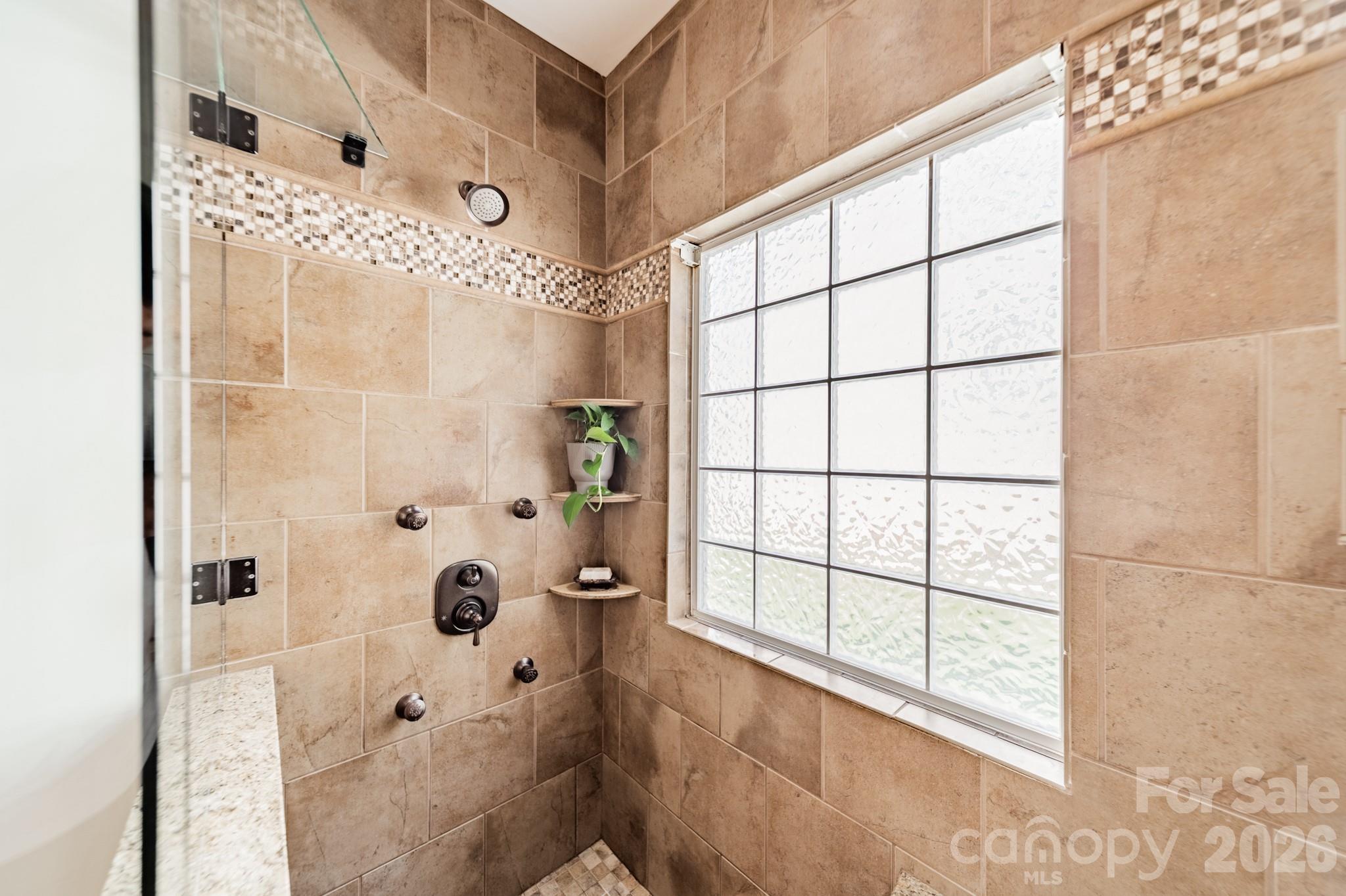 2676 Sunberry Lane NW — Concord