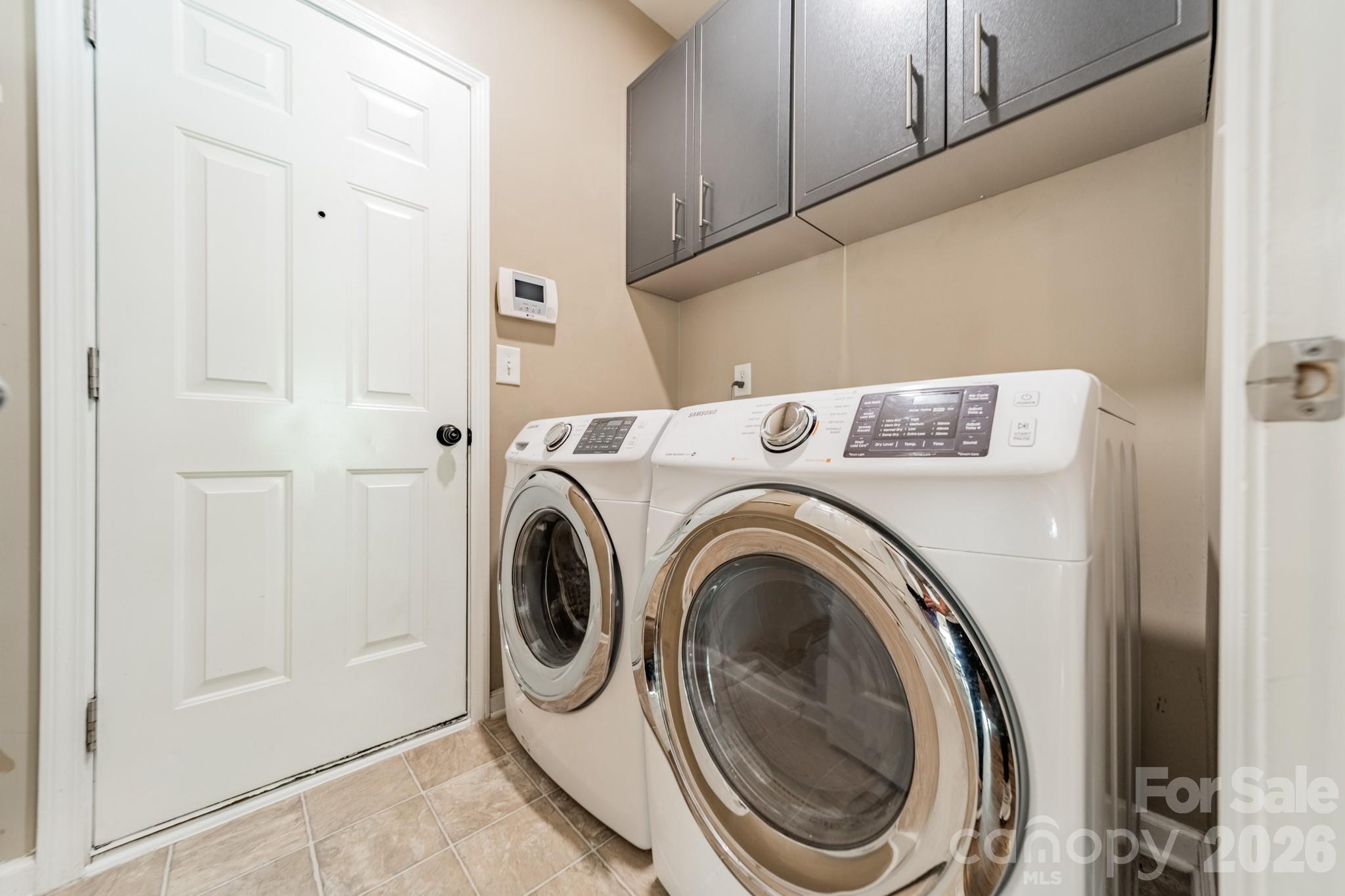 2676 Sunberry Lane NW — Concord