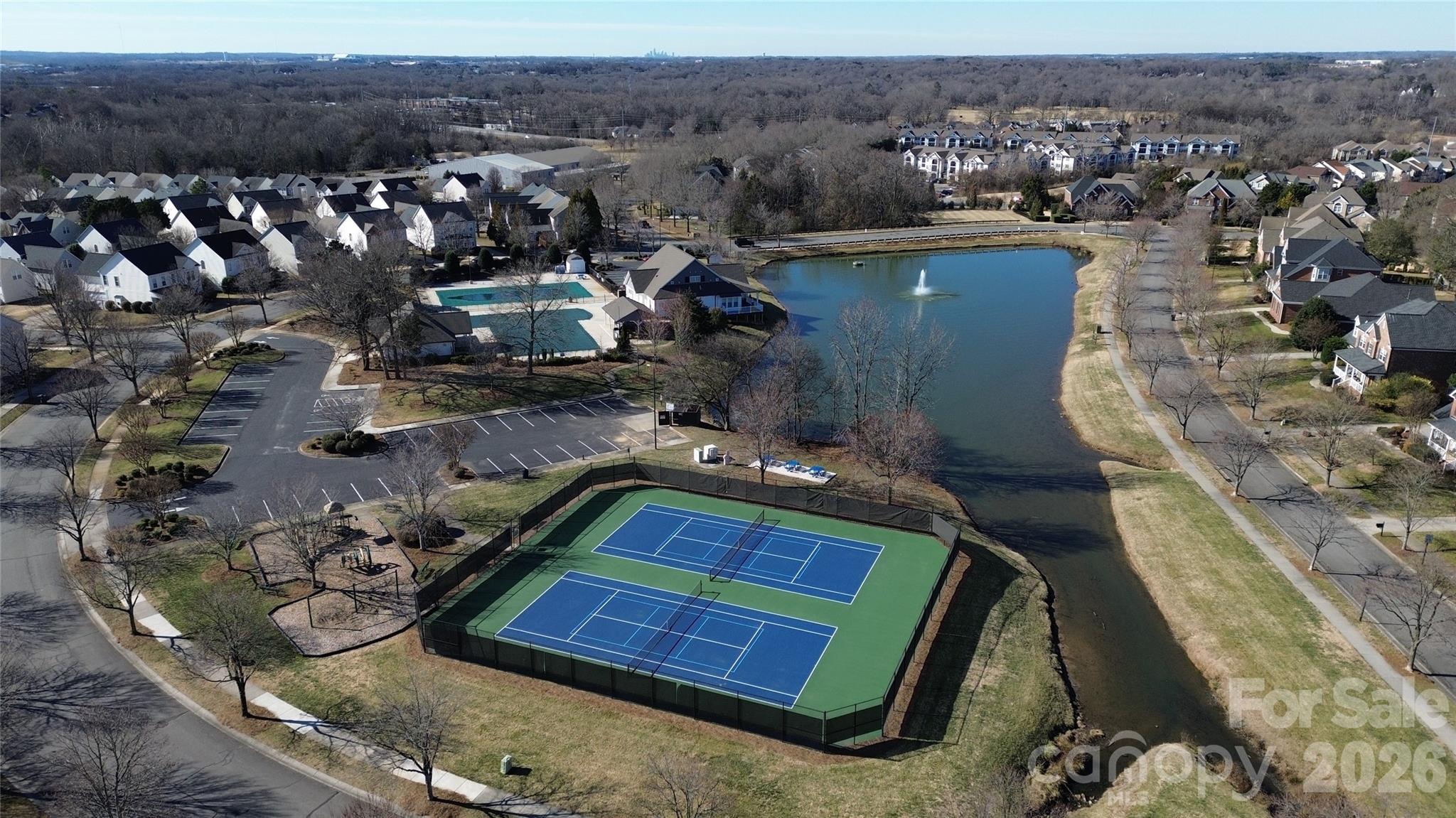2676 Sunberry Lane NW — Concord