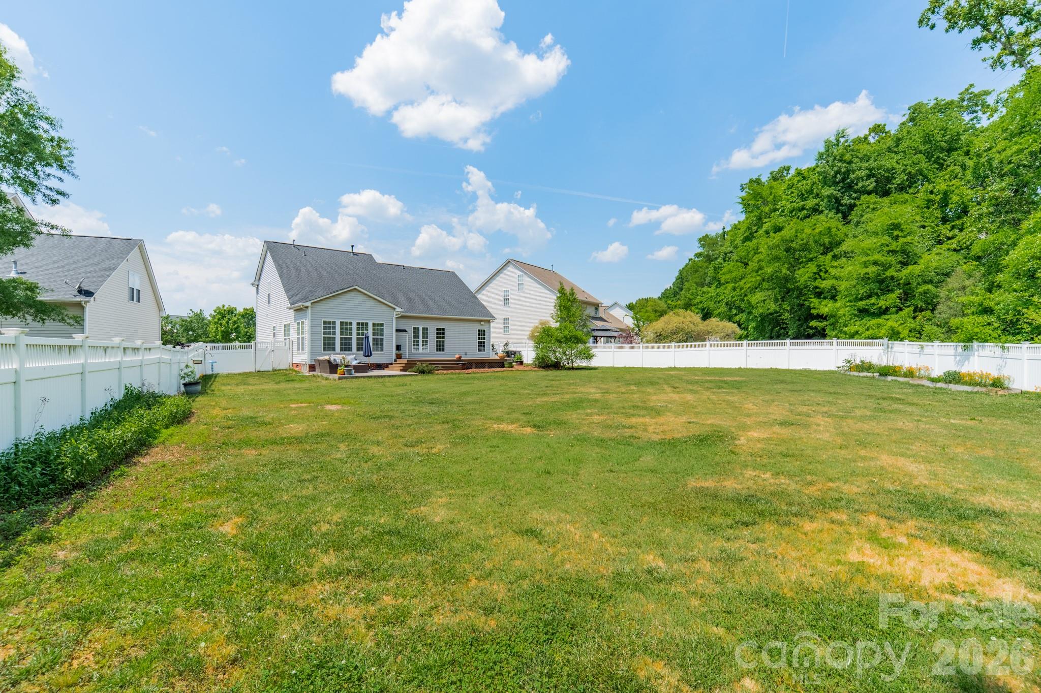 2676 Sunberry Lane NW — Concord