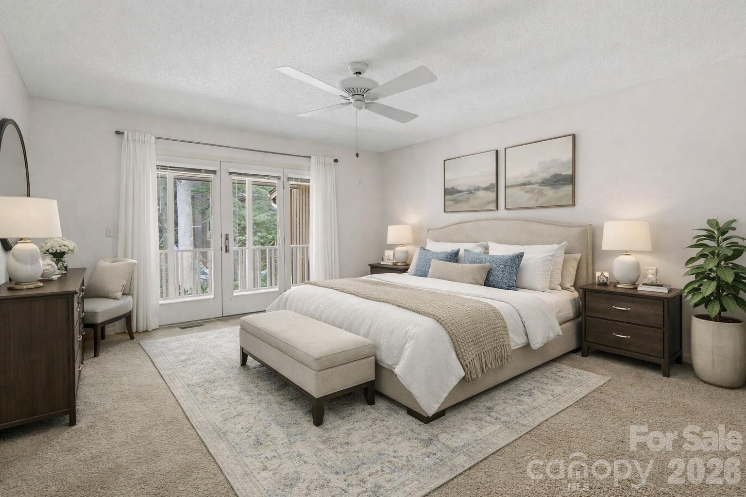 605 Red Oak Drive — Hendersonville