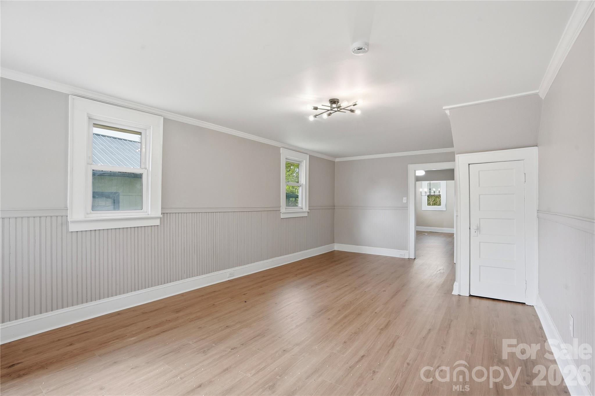 234 S Ervin Avenue — Newton