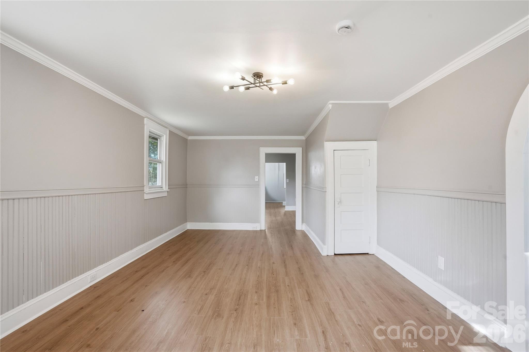 234 S Ervin Avenue — Newton