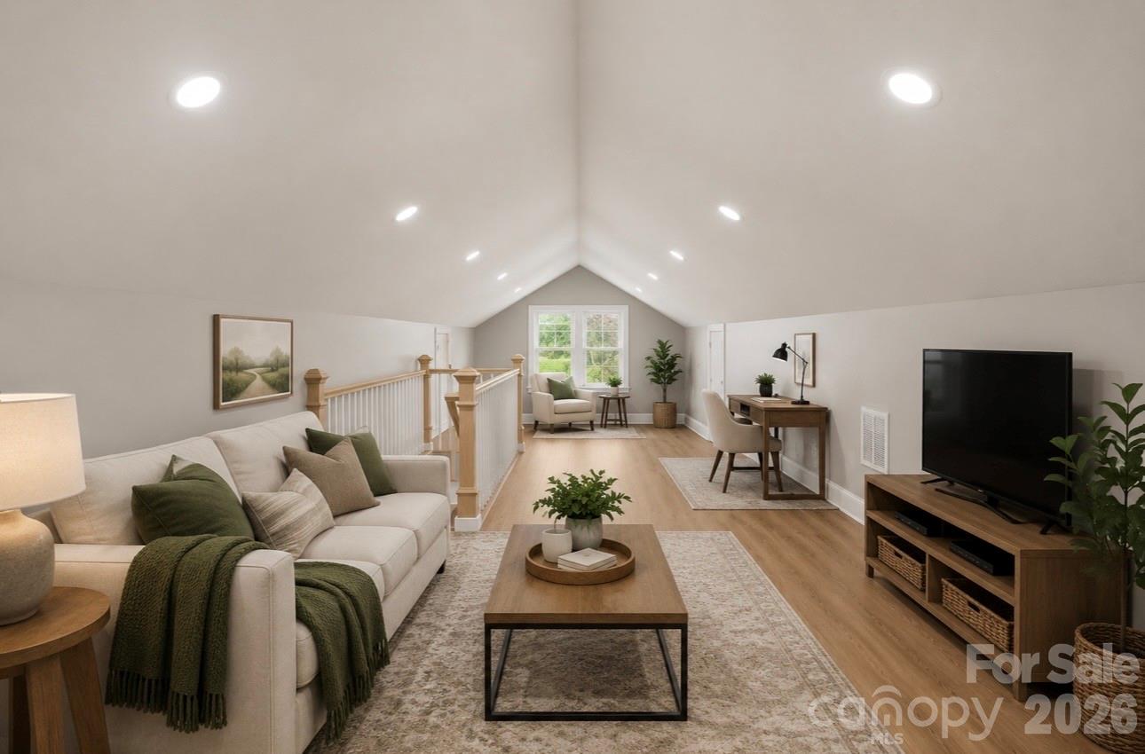 234 S Ervin Avenue — Newton