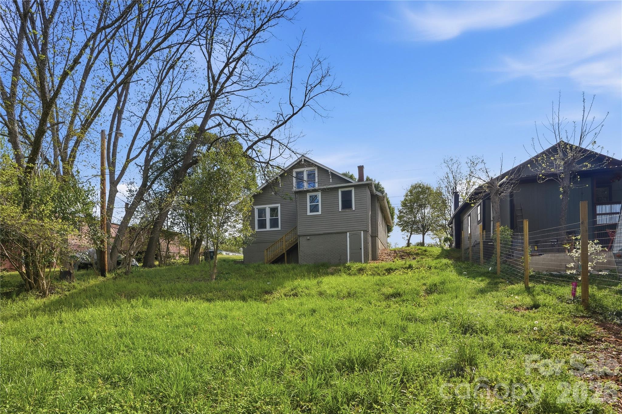 234 S Ervin Avenue — Newton