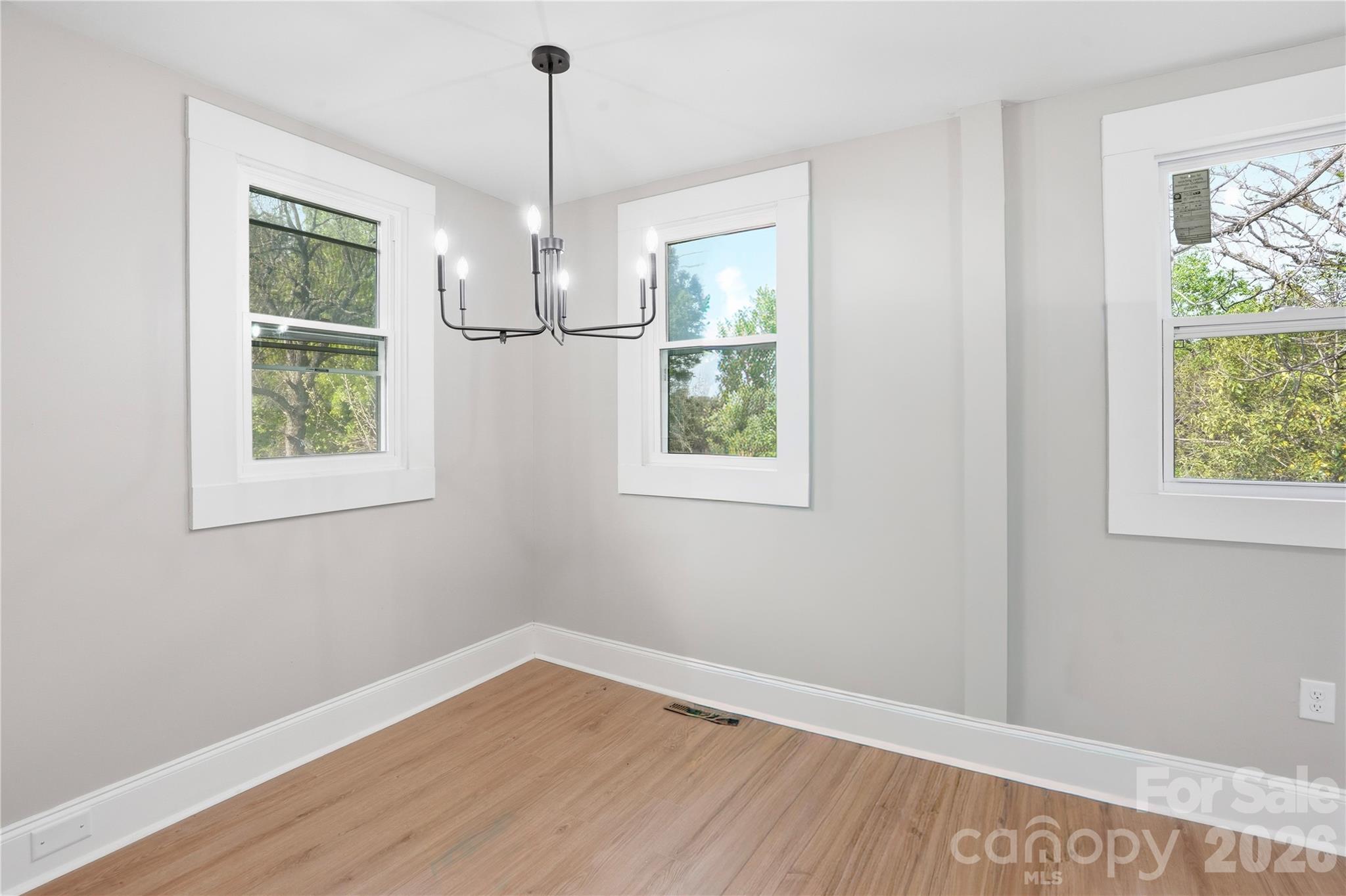 234 S Ervin Avenue — Newton