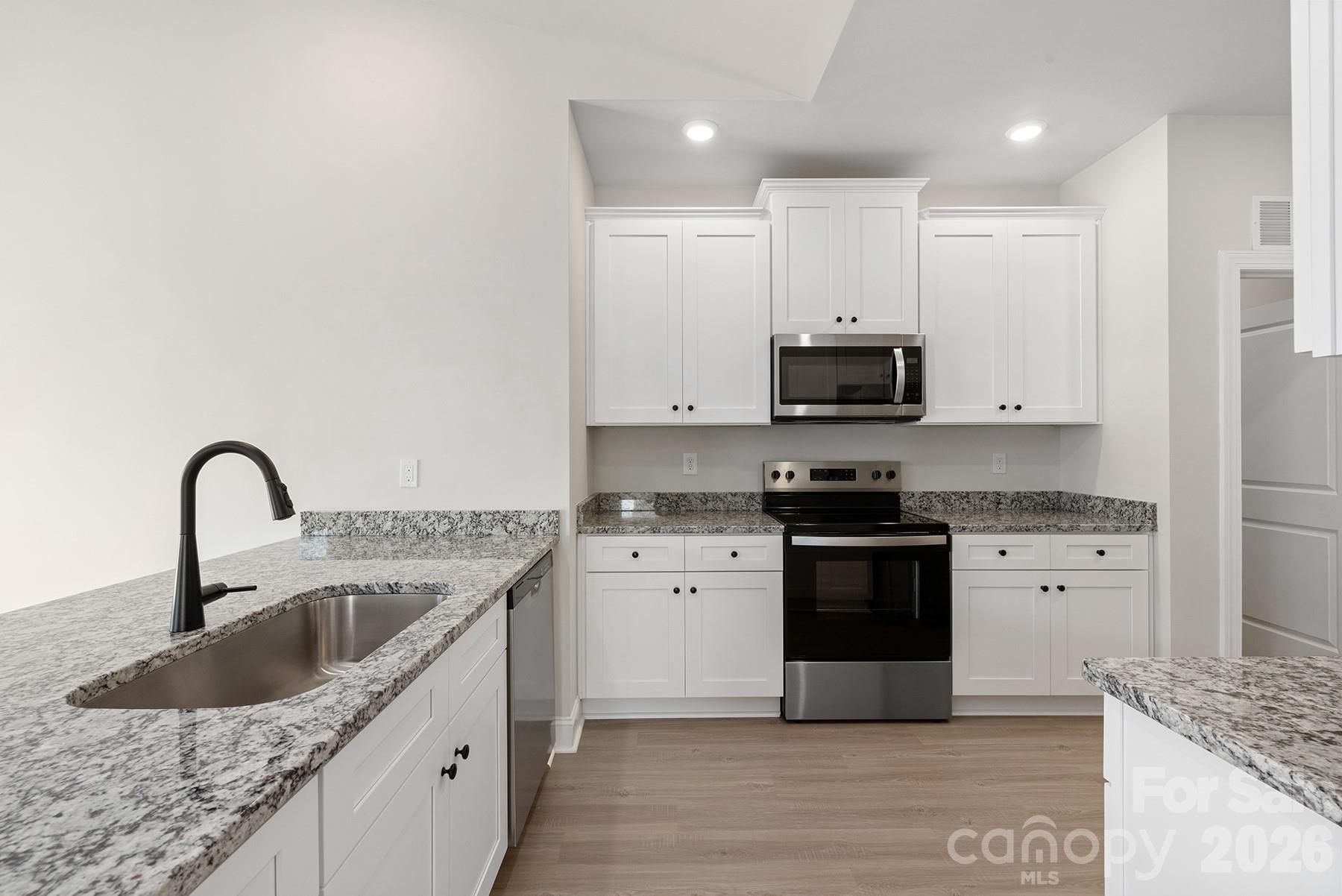 3630 Narrow Lane — Charlotte