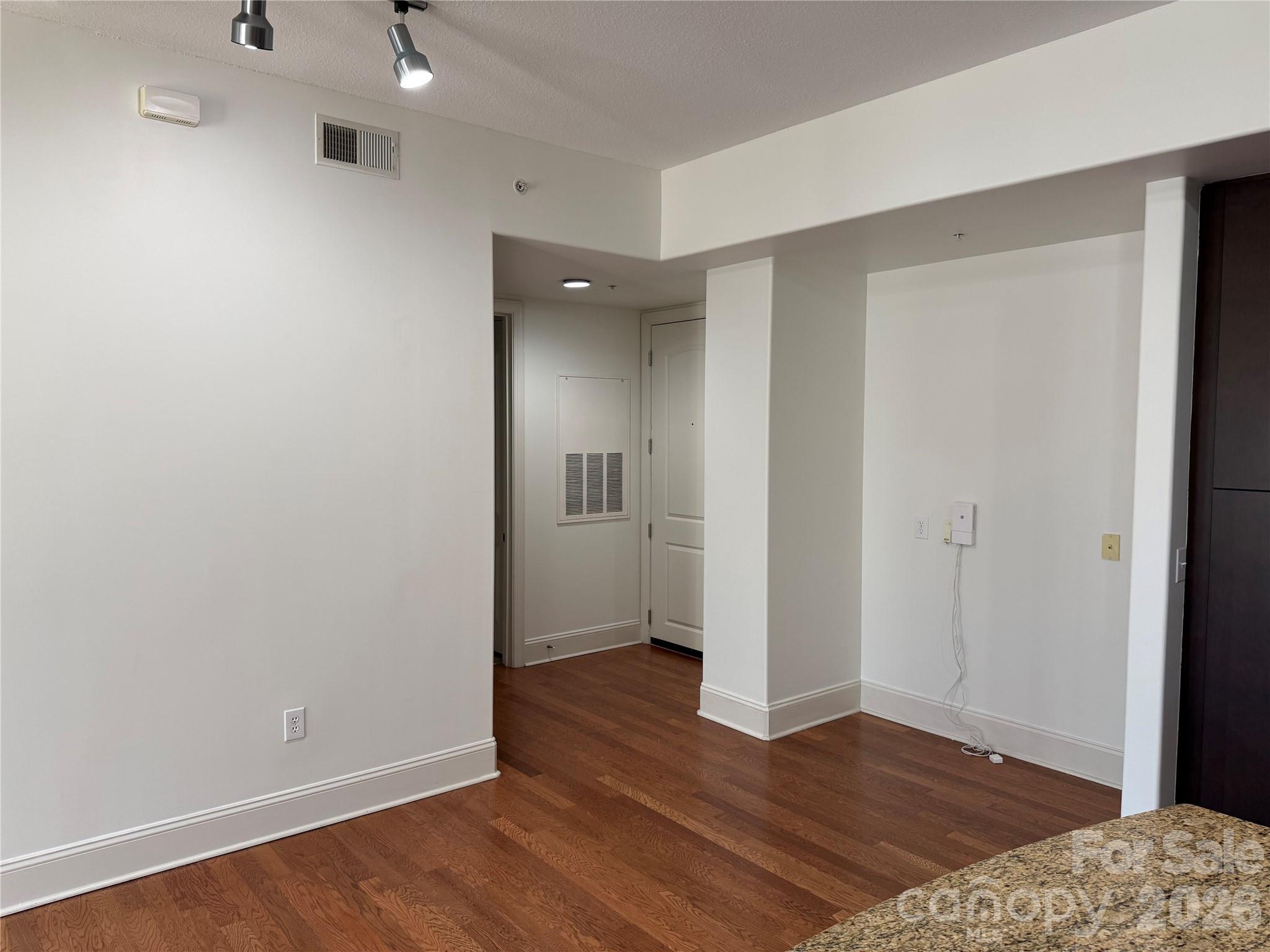 4620 Piedmont Row Drive #305 — Charlotte