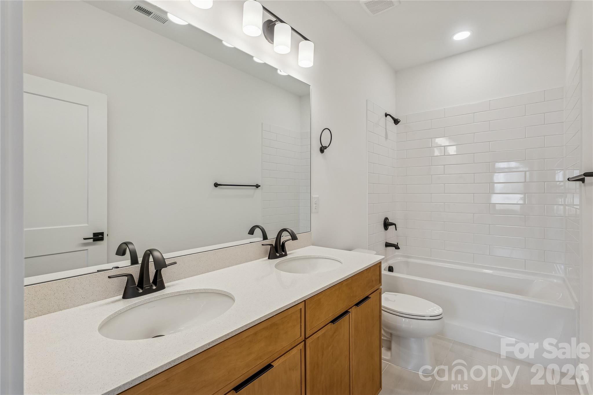 3024 Griffs Pond Road #388 — Charlotte