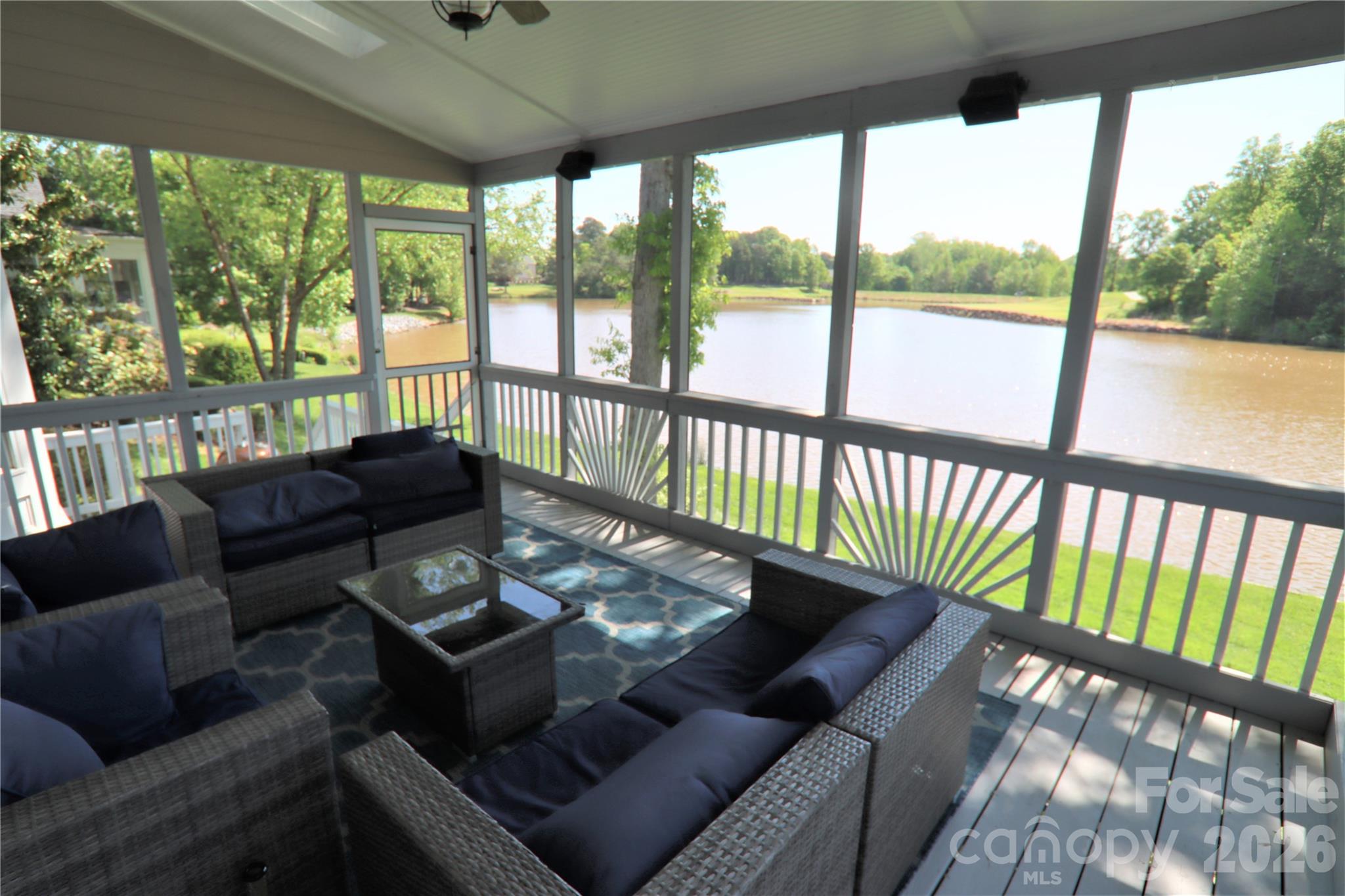 15537 Northstone Drive — Huntersville