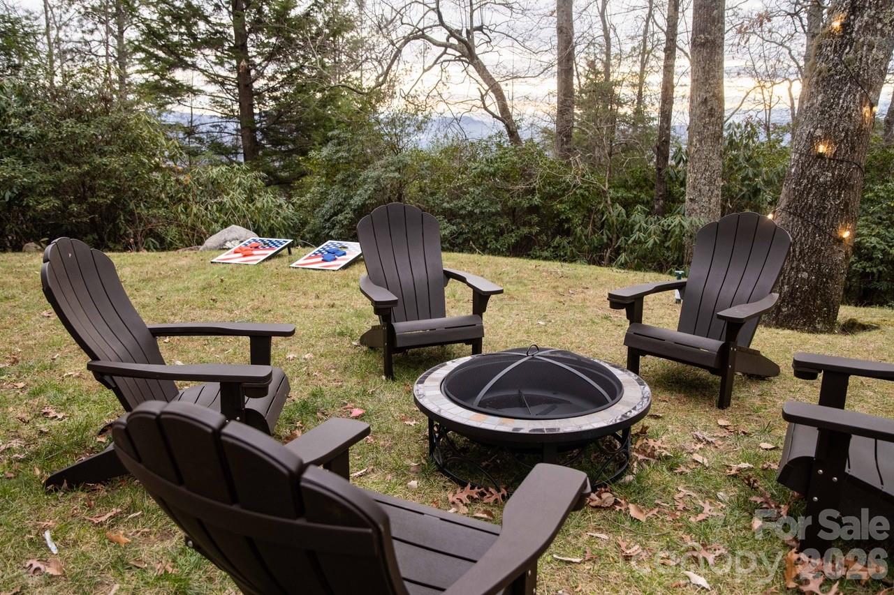 425 Flat Top Mountain Road — Fairview