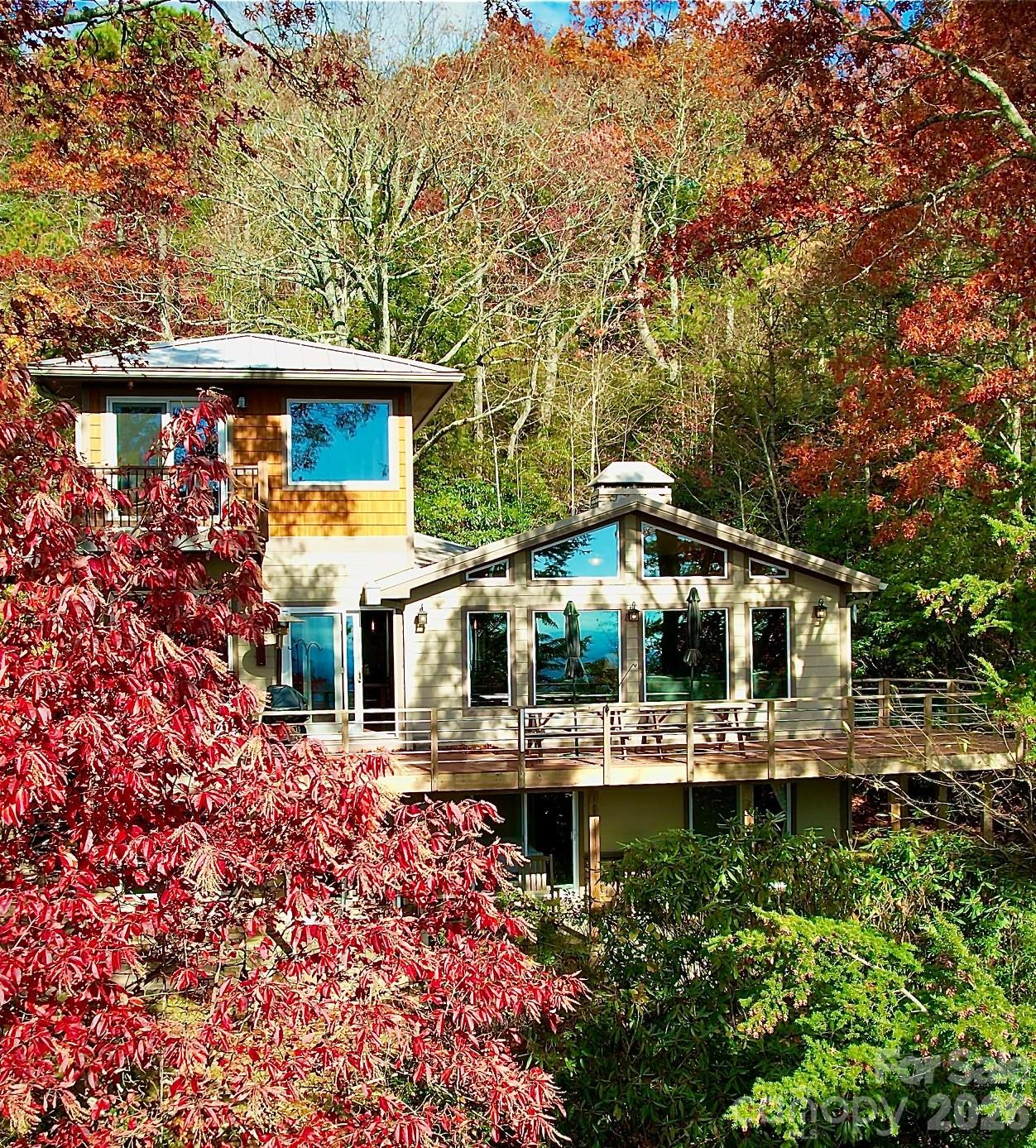 425 Flat Top Mountain Road — Fairview