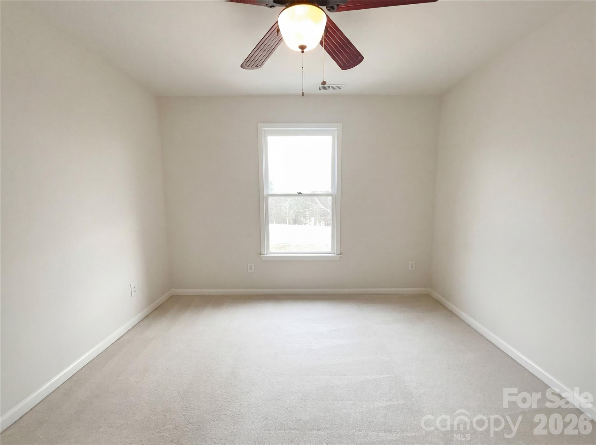 122 W Tattersall Drive — Statesville
