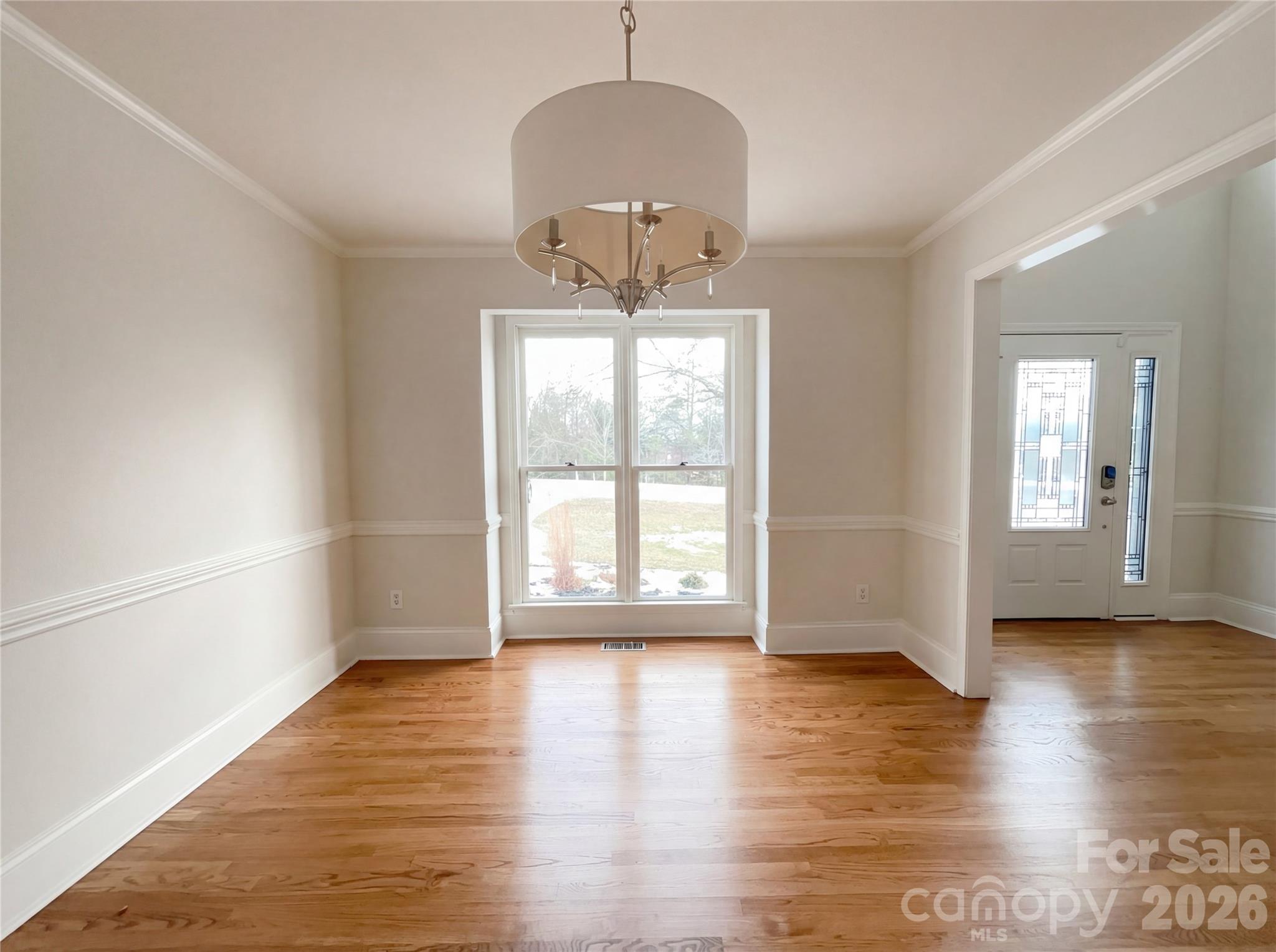 122 W Tattersall Drive — Statesville