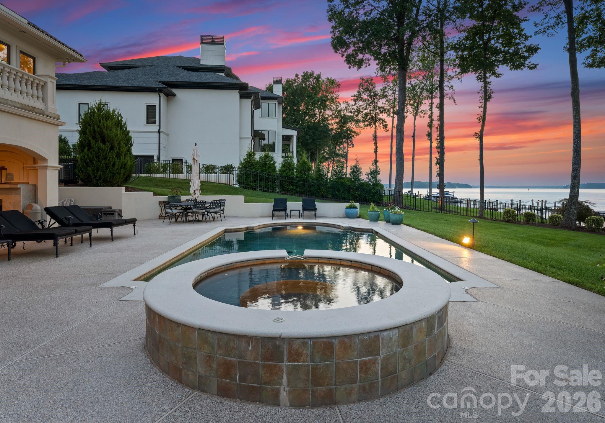 124 Lightship Drive — Mooresville