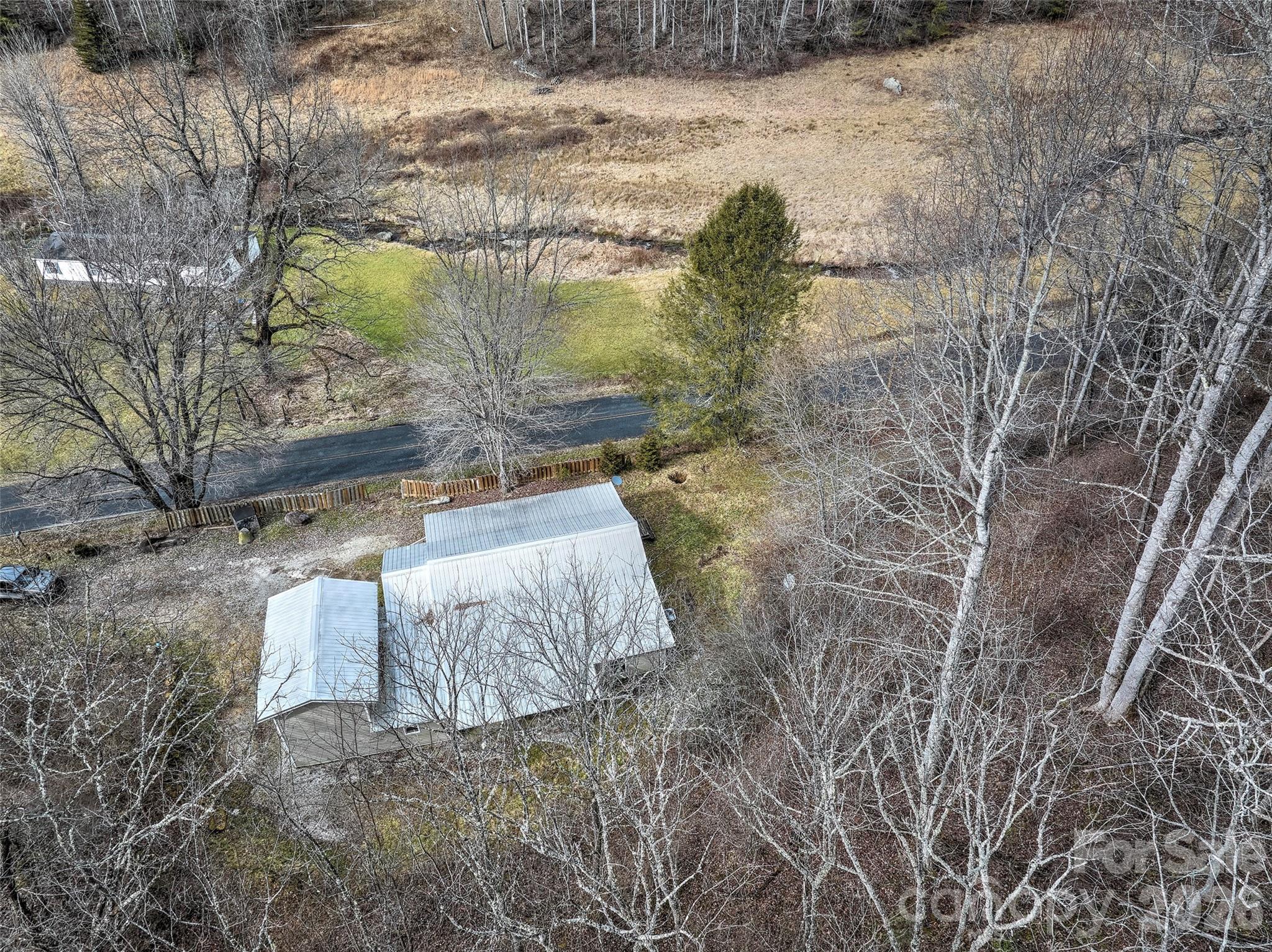 1101 Otter Creek Road — Topton