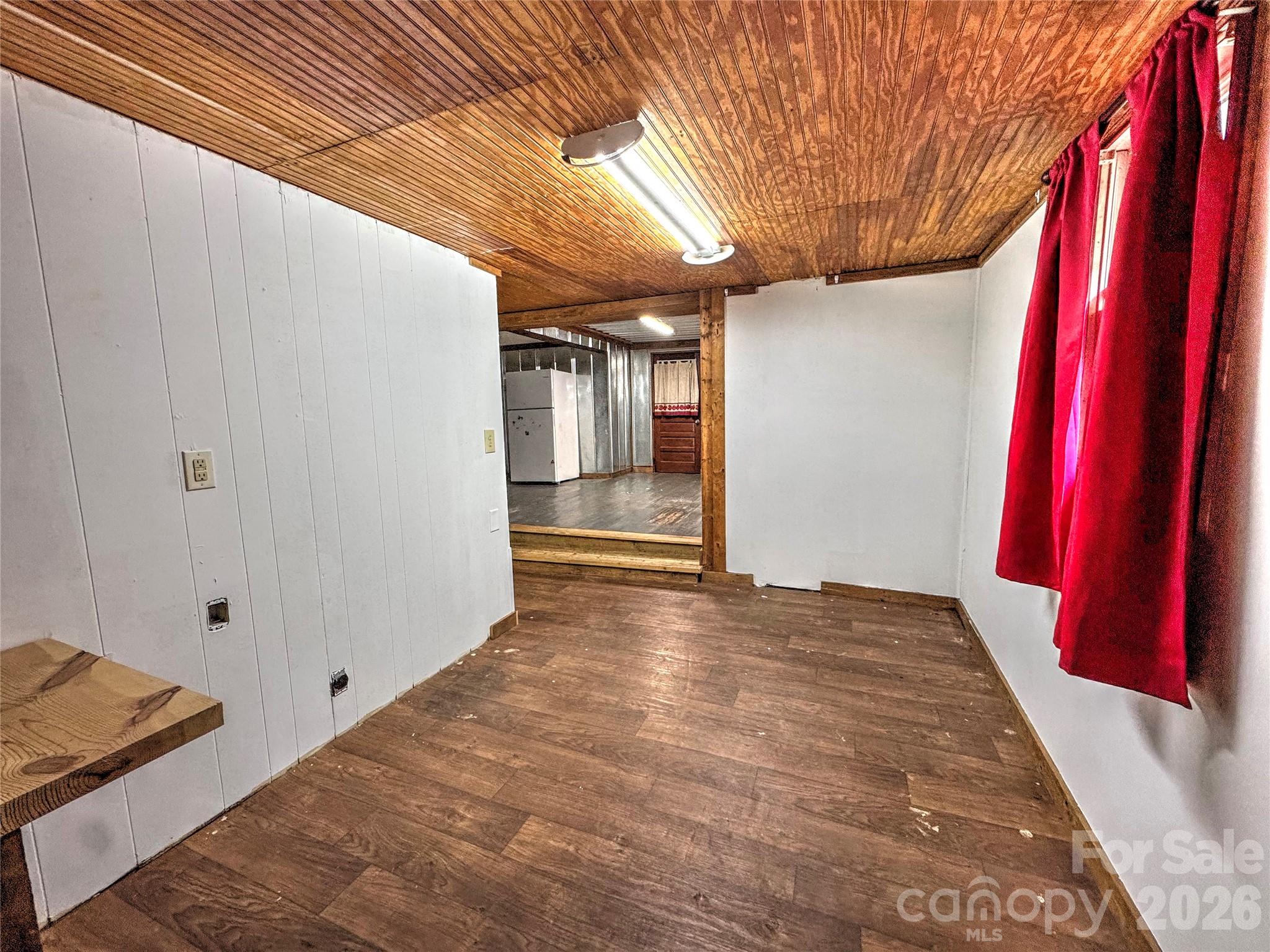 1101 Otter Creek Road — Topton