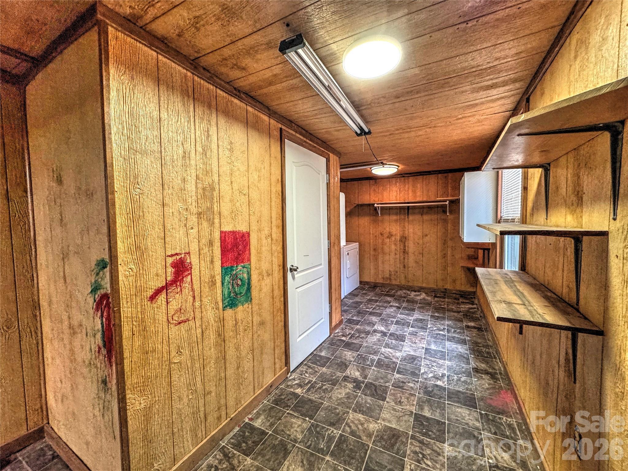 1101 Otter Creek Road — Topton