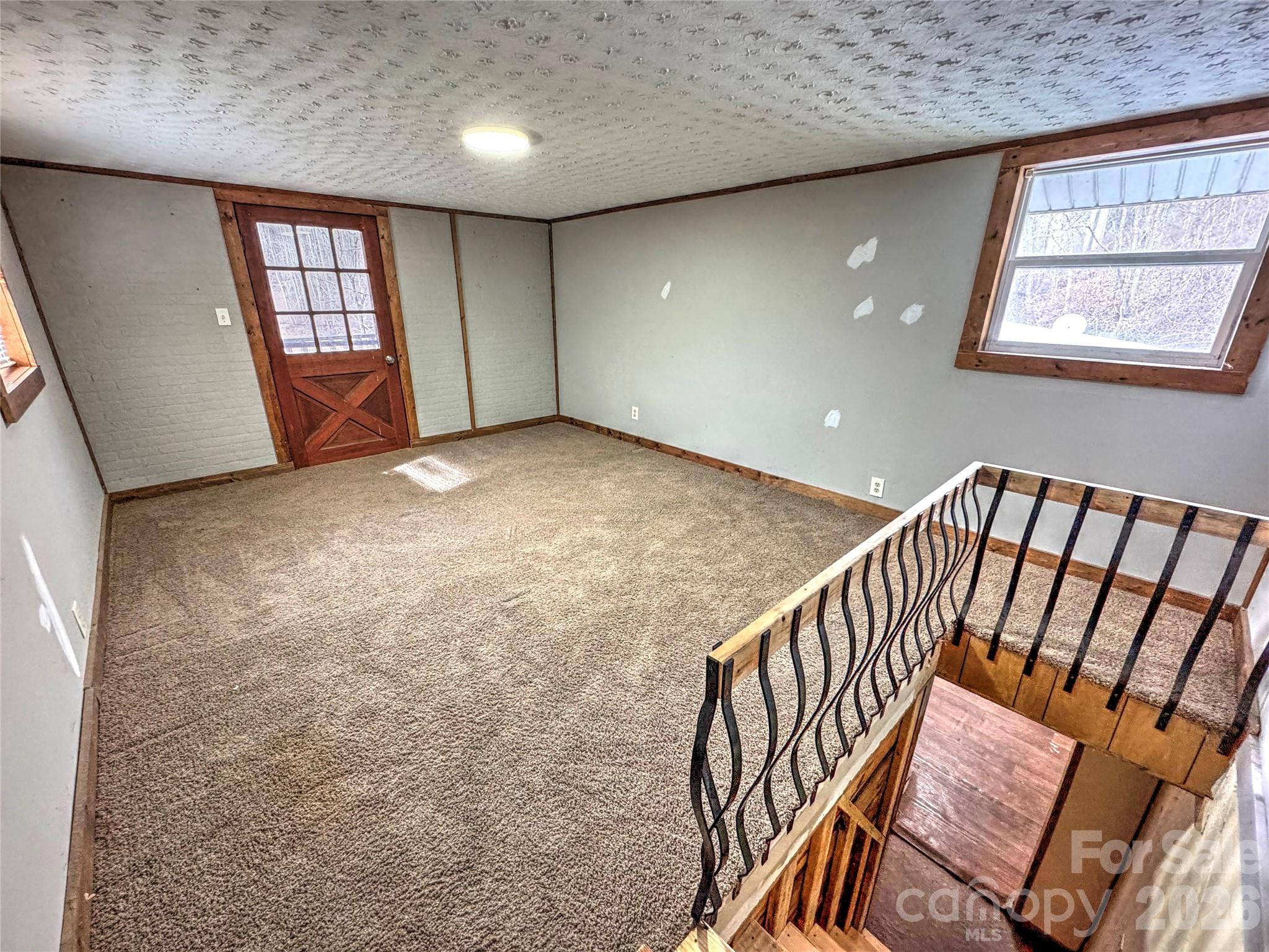 1101 Otter Creek Road — Topton