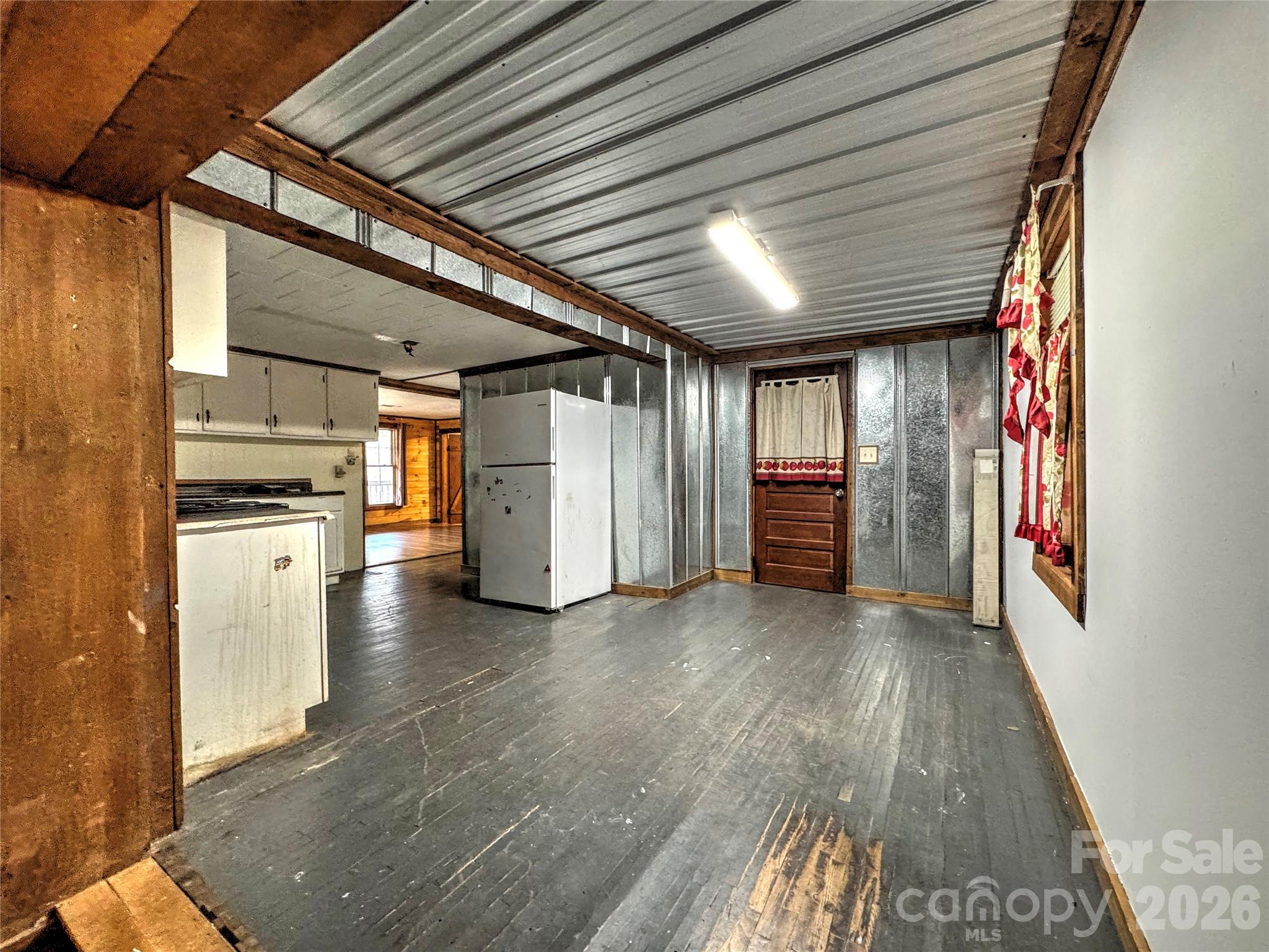1101 Otter Creek Road — Topton