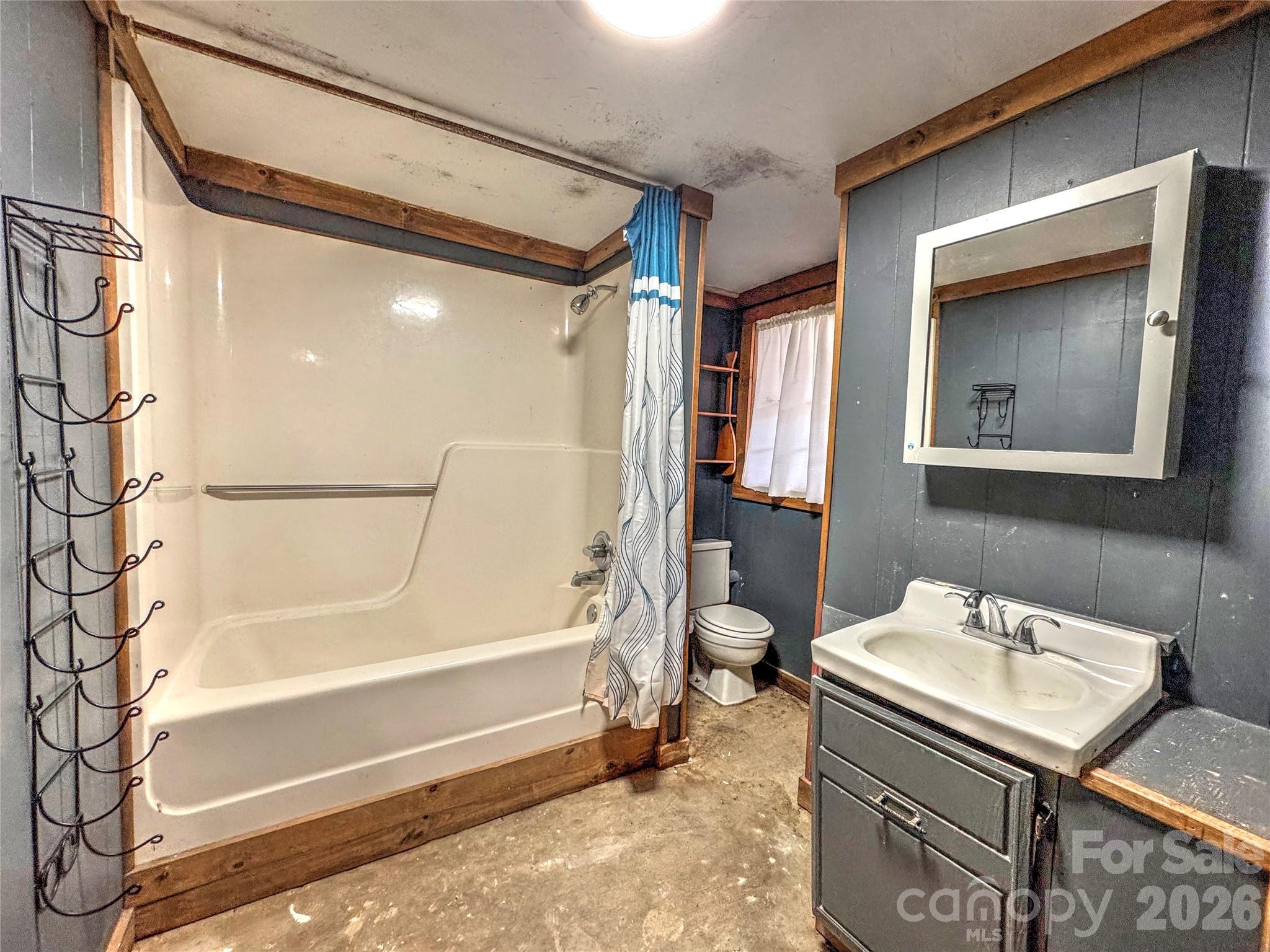 1101 Otter Creek Road — Topton